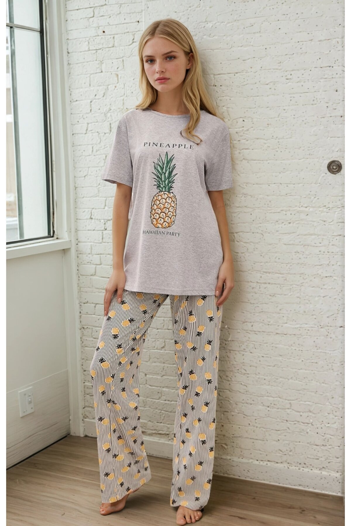 Ananas Desenli Kısa Kol Kadın Pijama Takımı – Hawaiian Party
