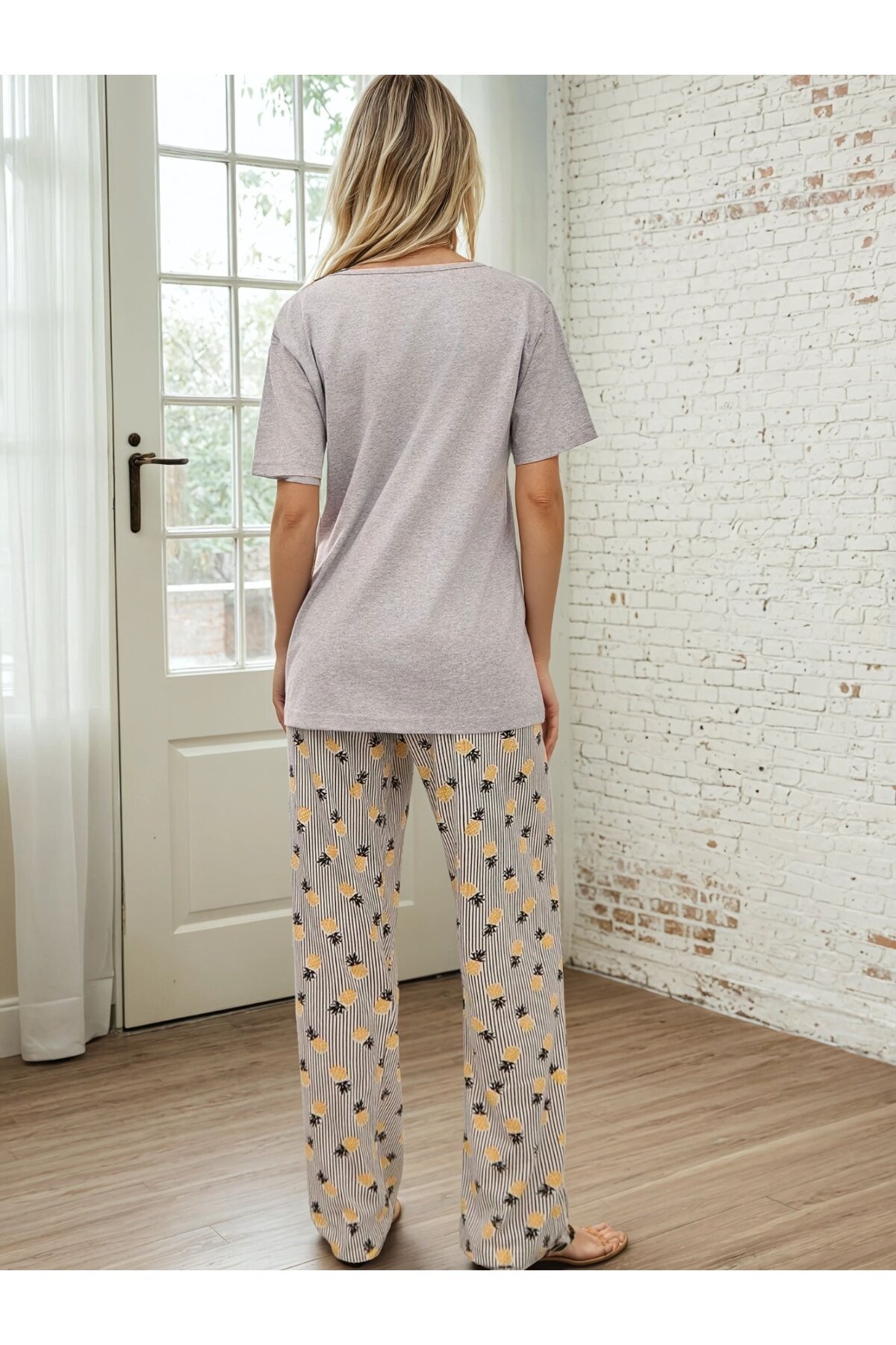 Ananas Desenli Kısa Kol Kadın Pijama Takımı – Hawaiian Party