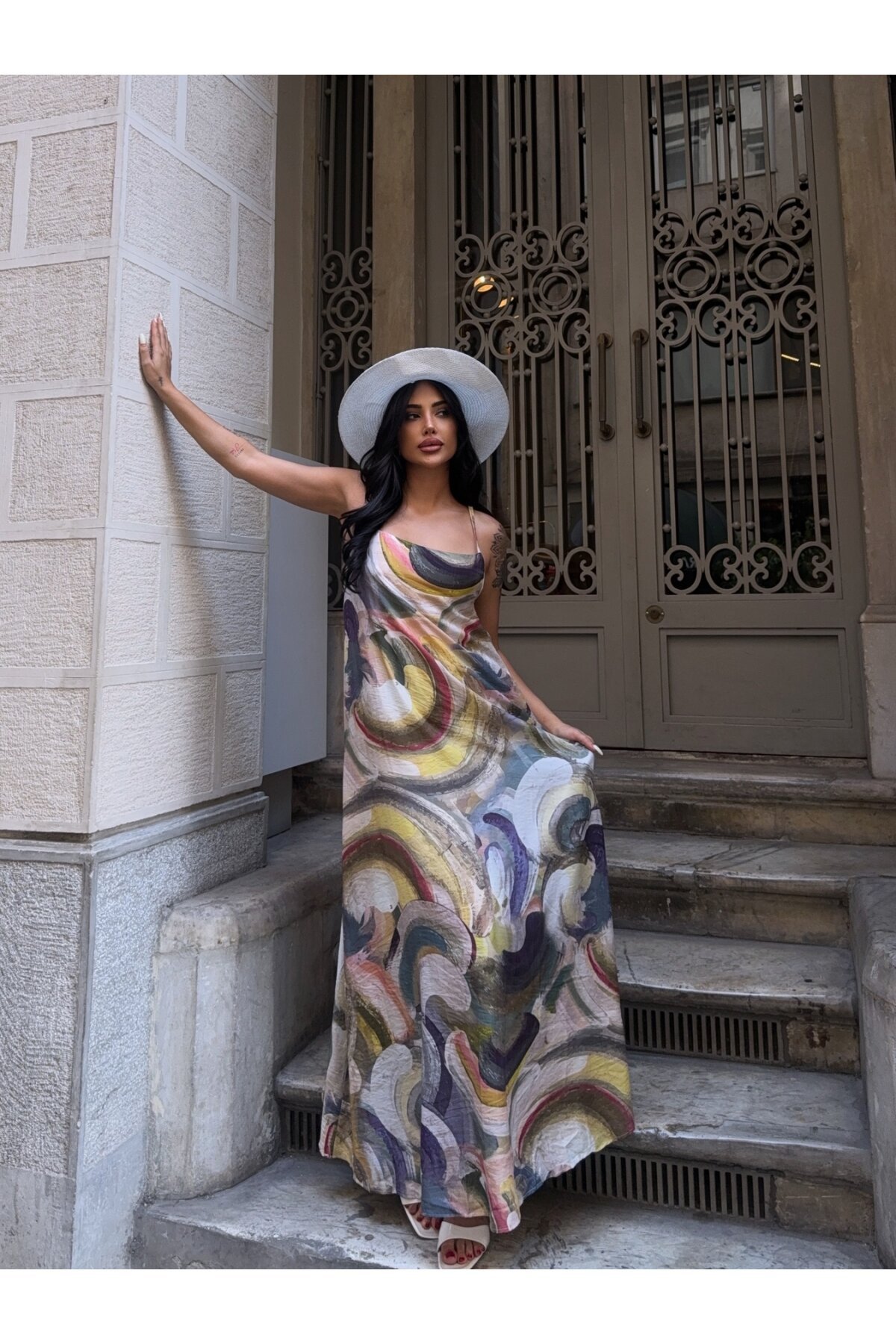 Askılı Desenli Maxi Elbise