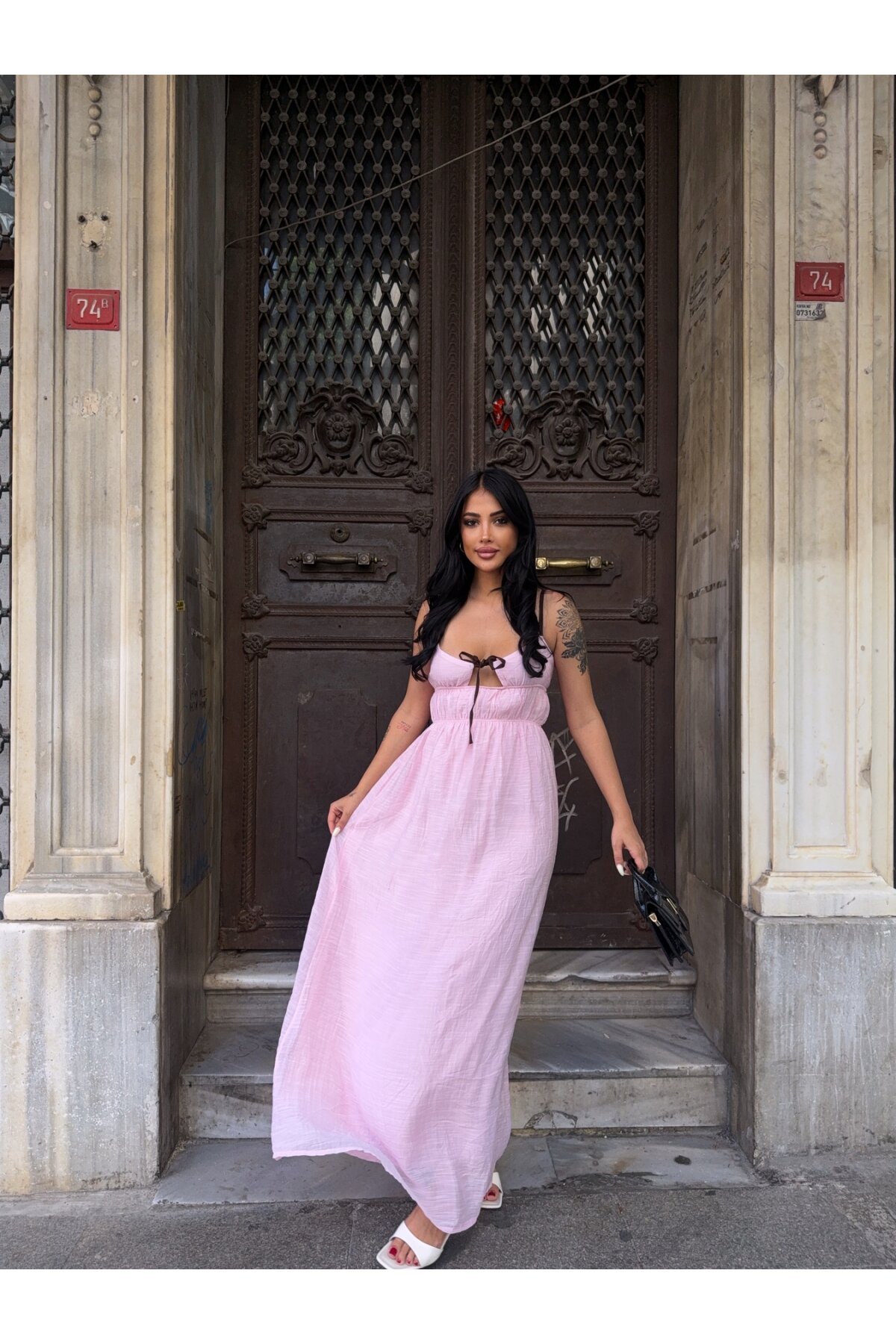 Askılı Göğüs Bağlama Detay Keten Elbise Pembe