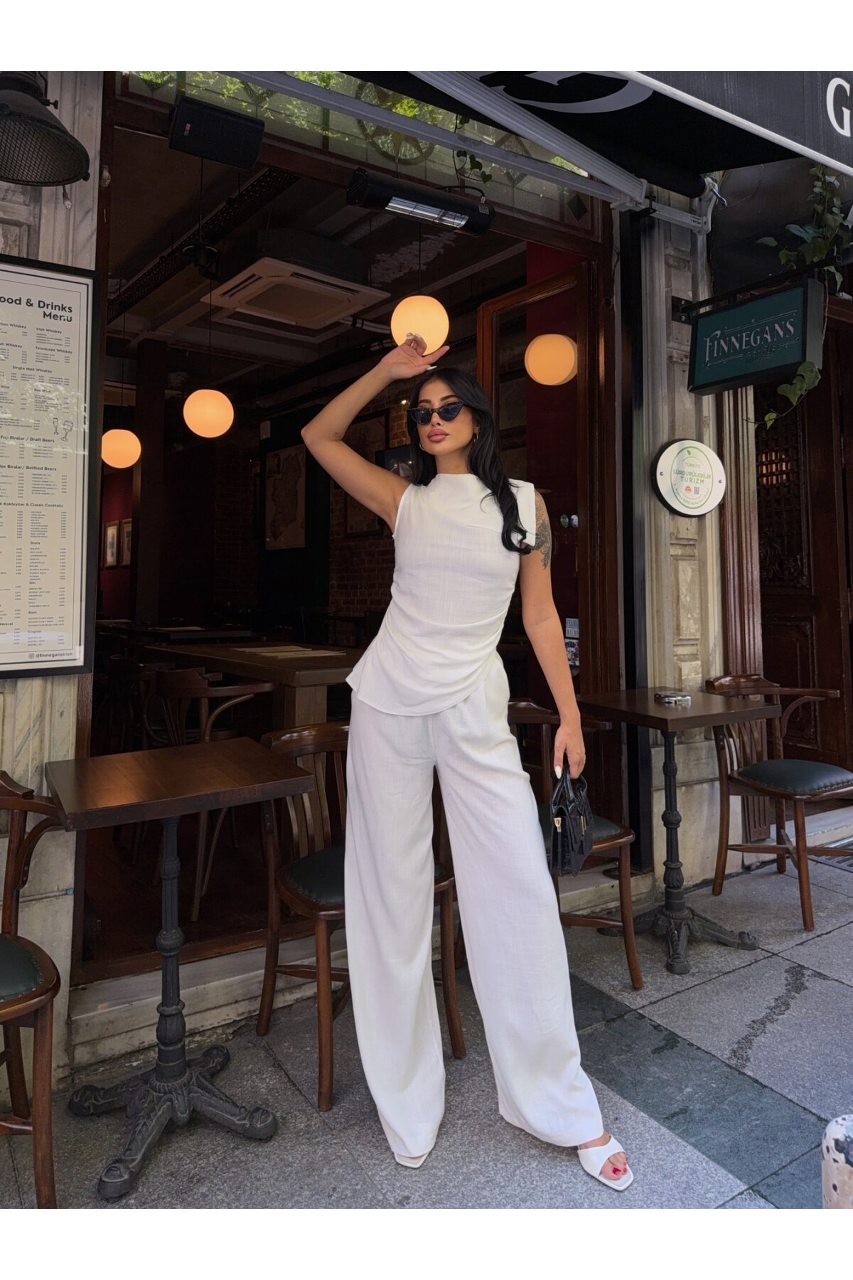 Beyaz Pantalon Asimetrik Bluz Keten Takım