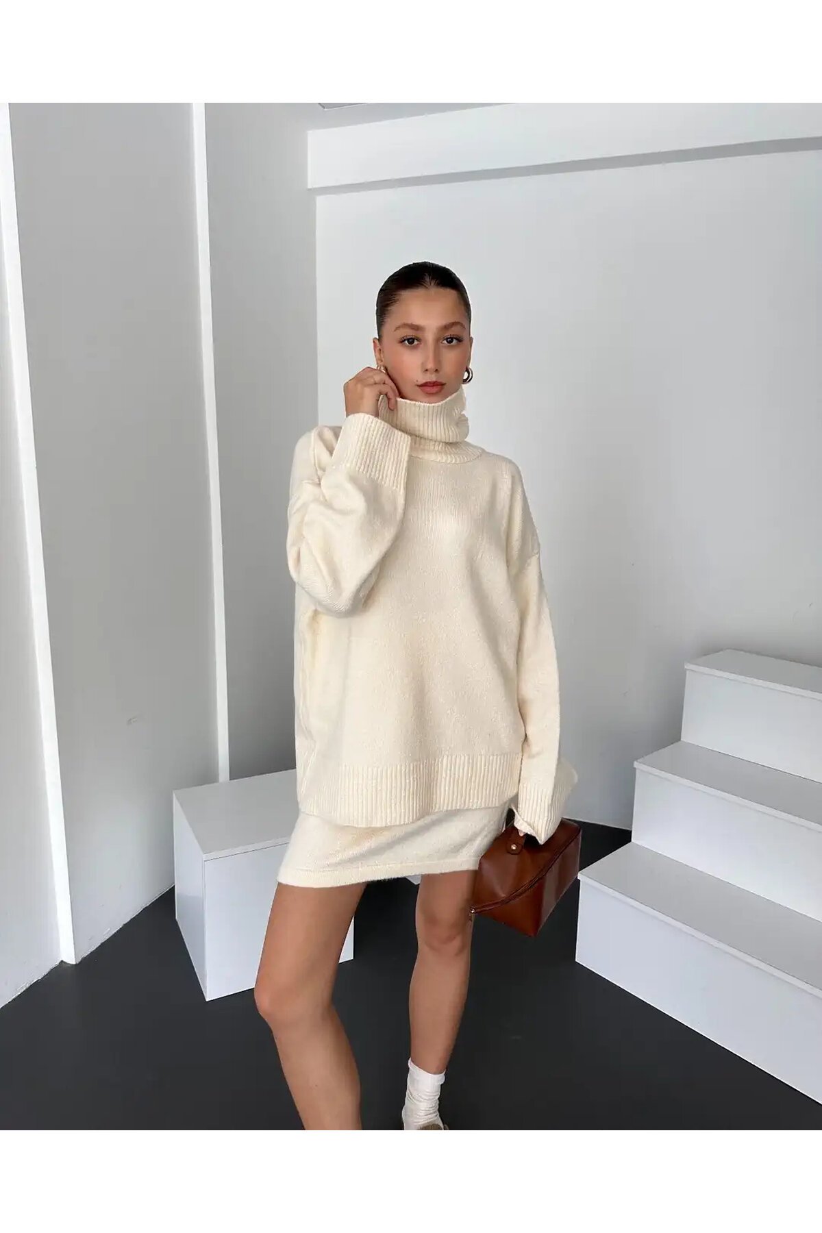 Boğazlı Kazak ve Etek İkili Takım