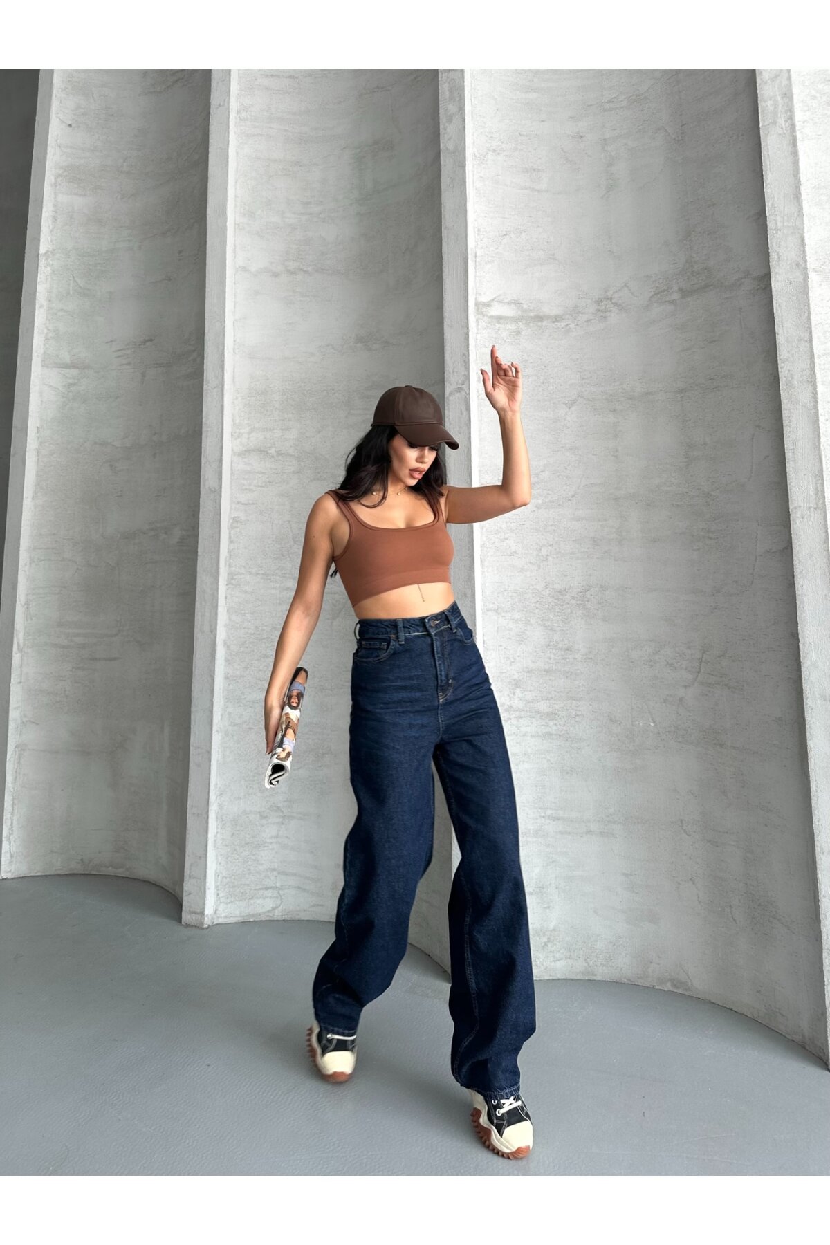 Bol Cepli Geniş Paça Kot Pantolon