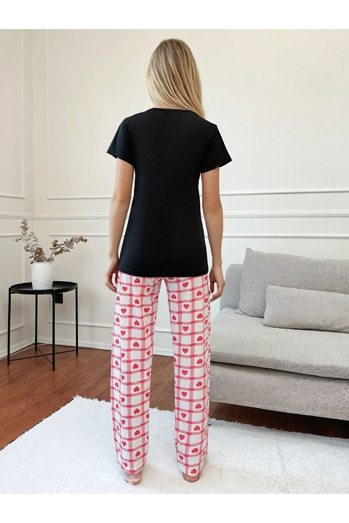 But First Coffee Yazılı Siyah Tişört  Kalpli Desen Kısa Kol Pijama Takımı