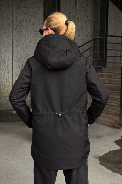 Çift Cepli Kapüşonlu Mont