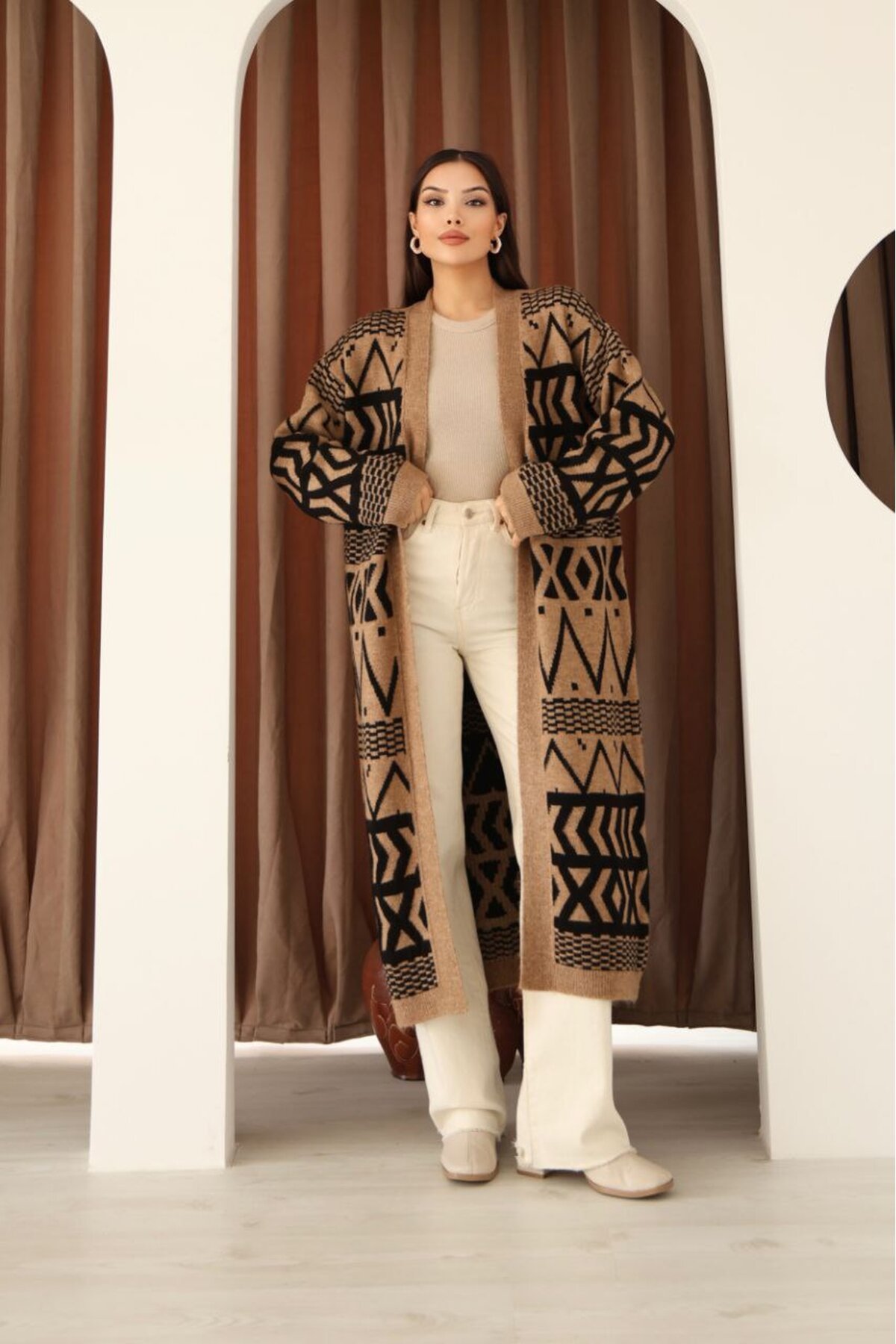 Desenli Saçaklı Uzun Boy Triko Hırka Kahve