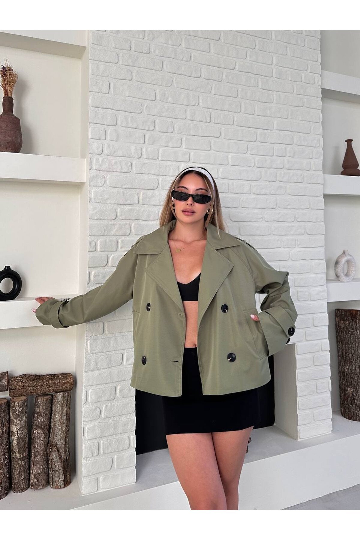 Düğme Detaylı Bondik Mevsimlik Oversize Kısa Trençkot