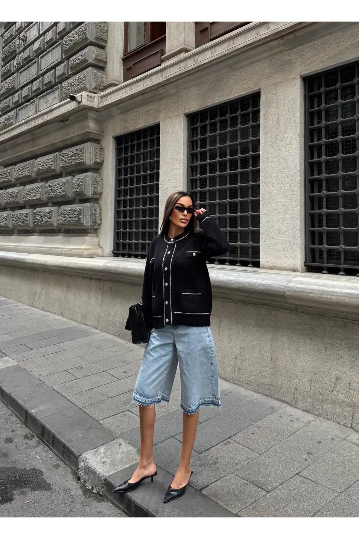 Düğme Ve Biye Detaylı Çift Cepli Triko Bluz Hırka