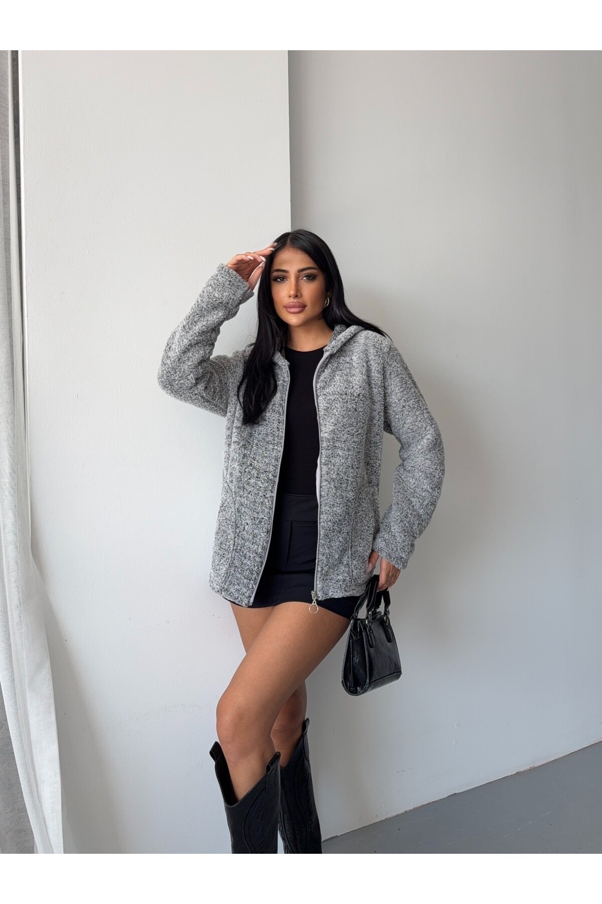 Fermuarlı Kapşonlu Gri Polar Sweatshirt