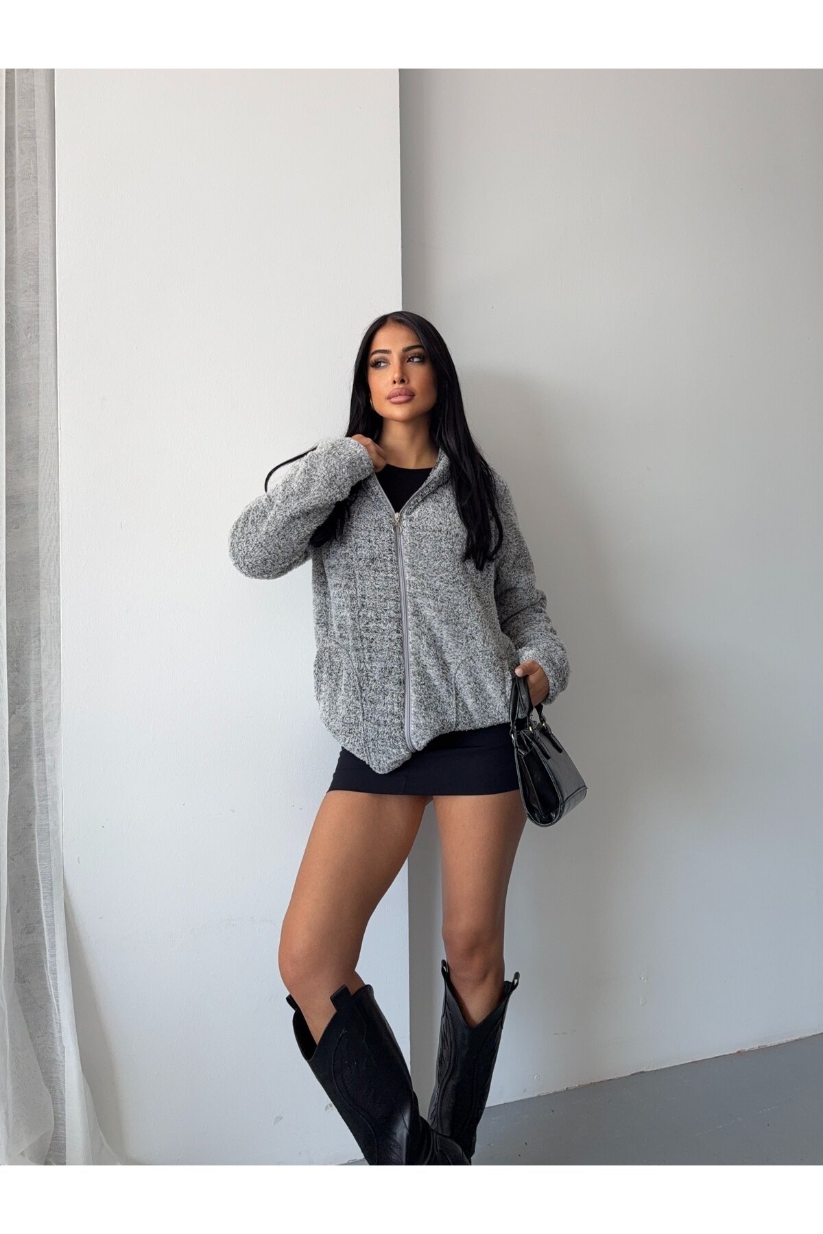 Fermuarlı Kapşonlu Gri Polar Sweatshirt