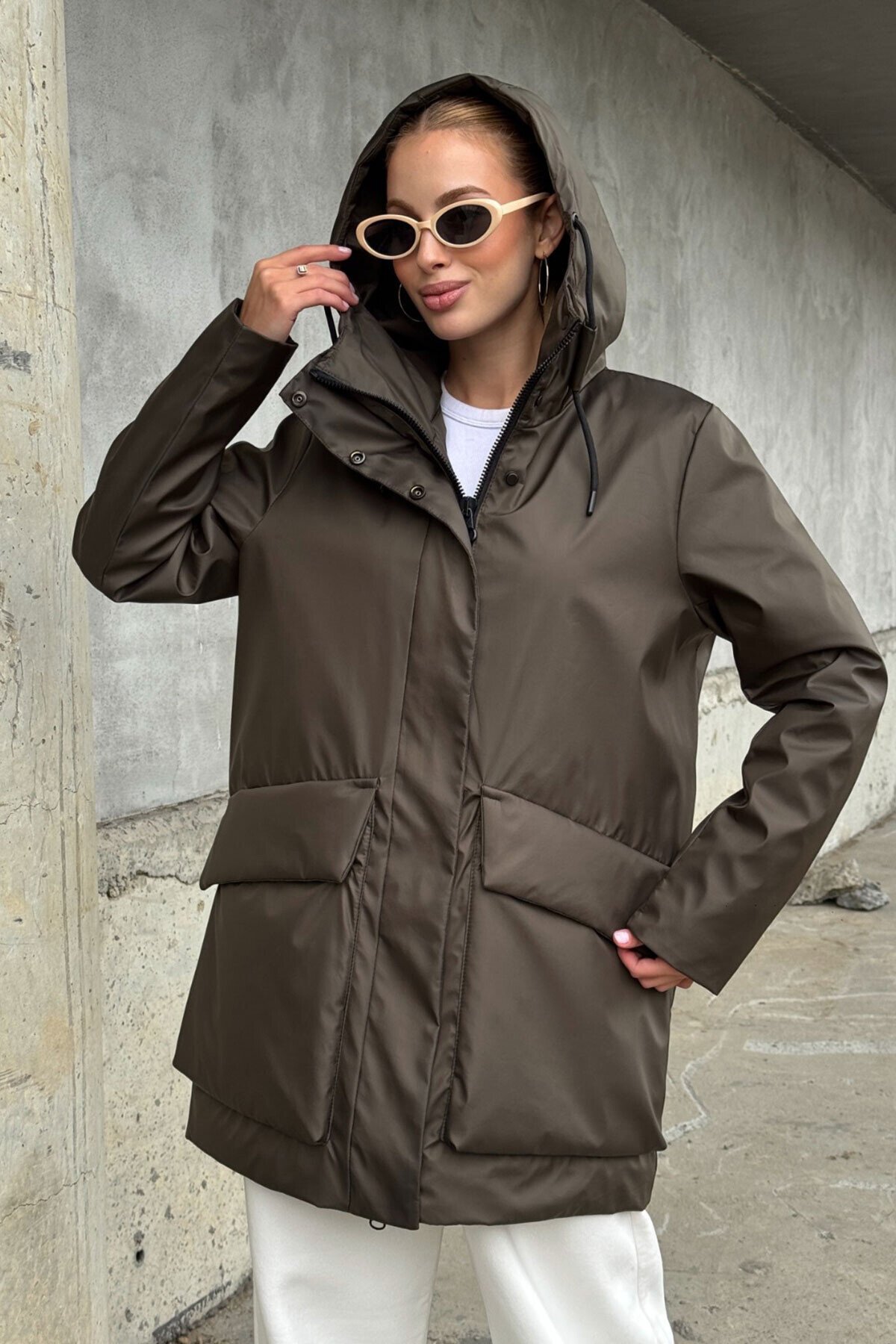 Geniş Cepli Kapüşonlu Uzun Mont Kahve