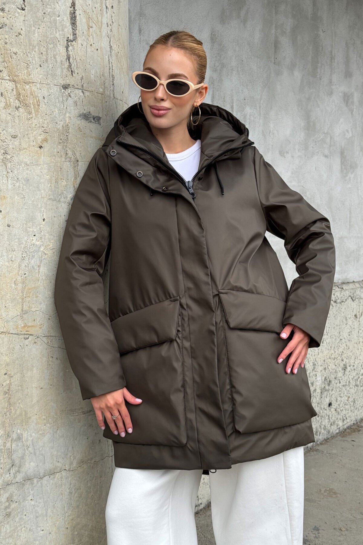 Geniş Cepli Kapüşonlu Uzun Mont Kahve