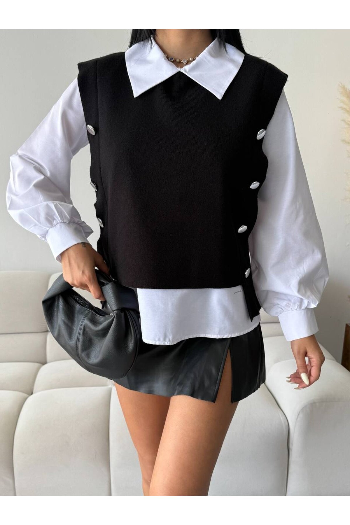 Gömlek Detay Siyah Triko Bluz