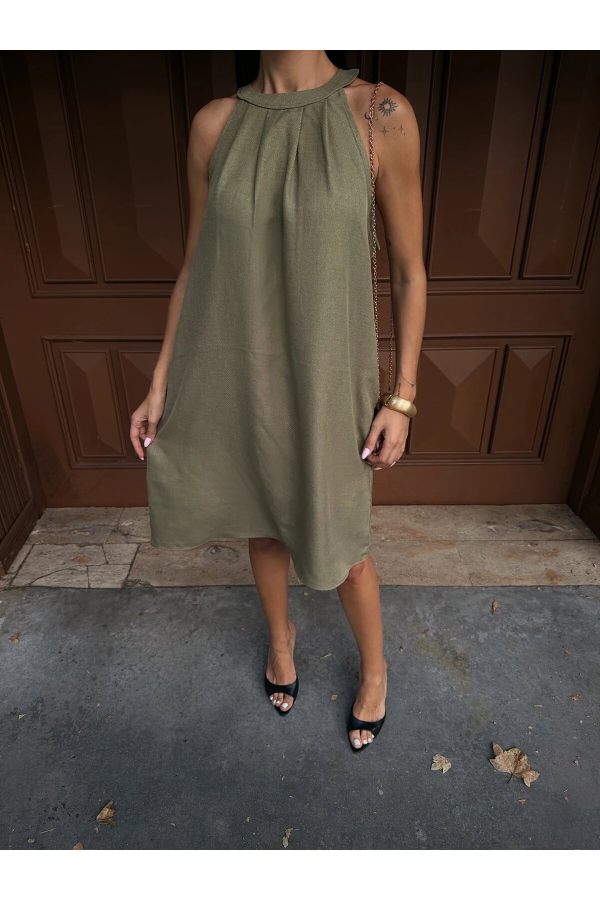 Halter Yaka Dokuma Midi Elbise