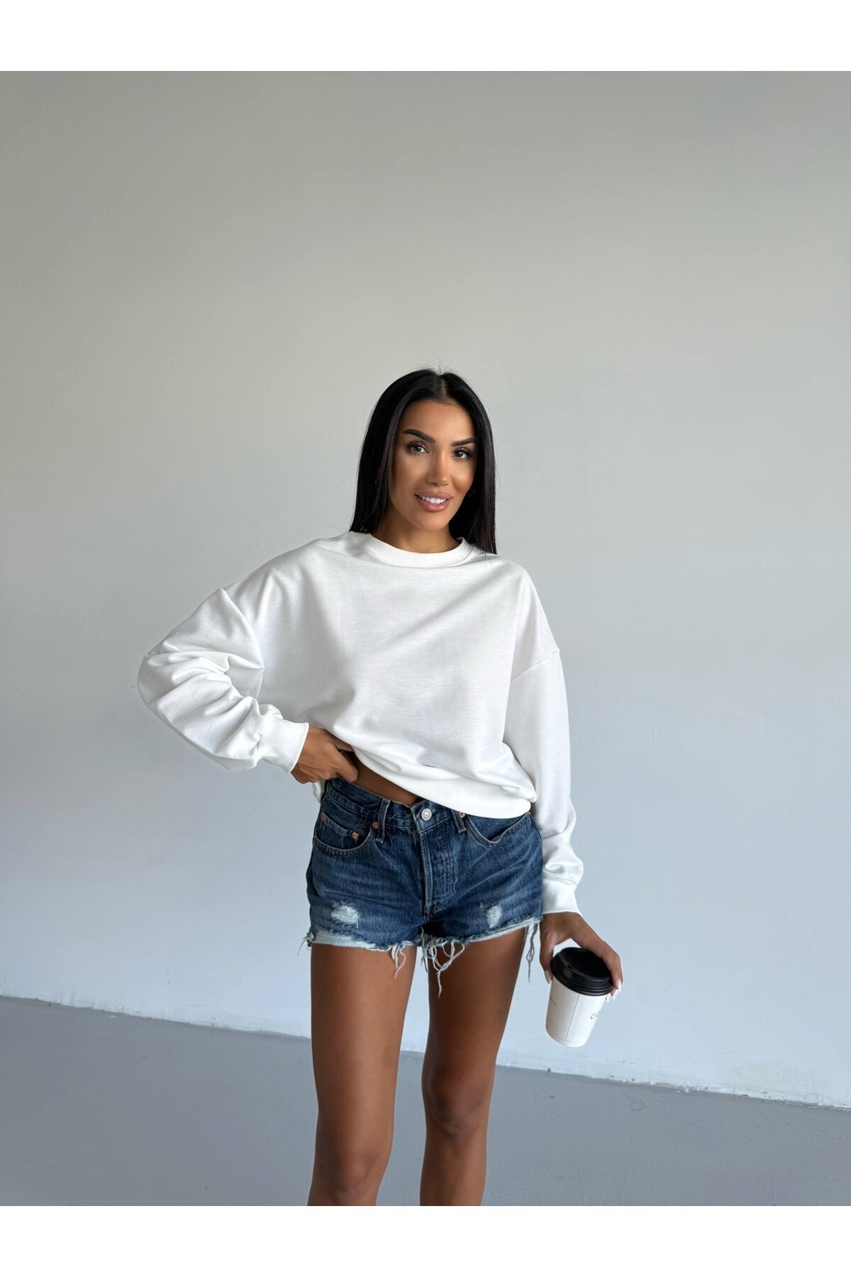 İki İplik Bisiklet Yaka Sweatshirt