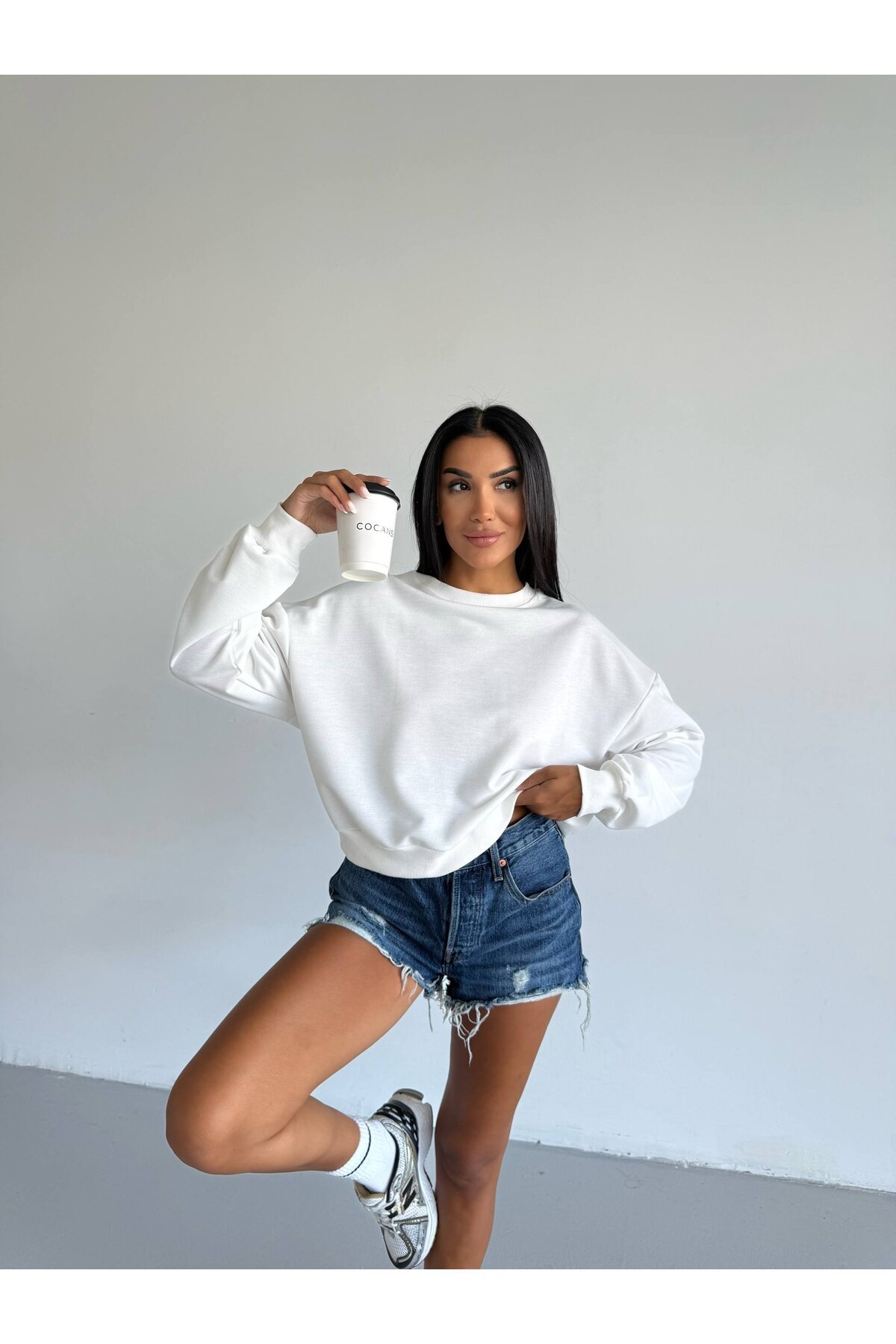 İki İplik Bisiklet Yaka Sweatshirt