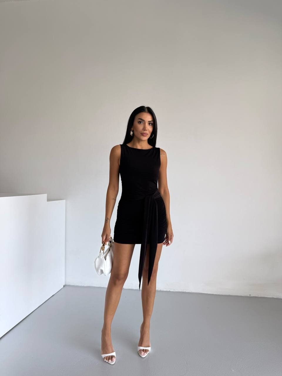 Kadın Siyah Kuşaklı Elbise