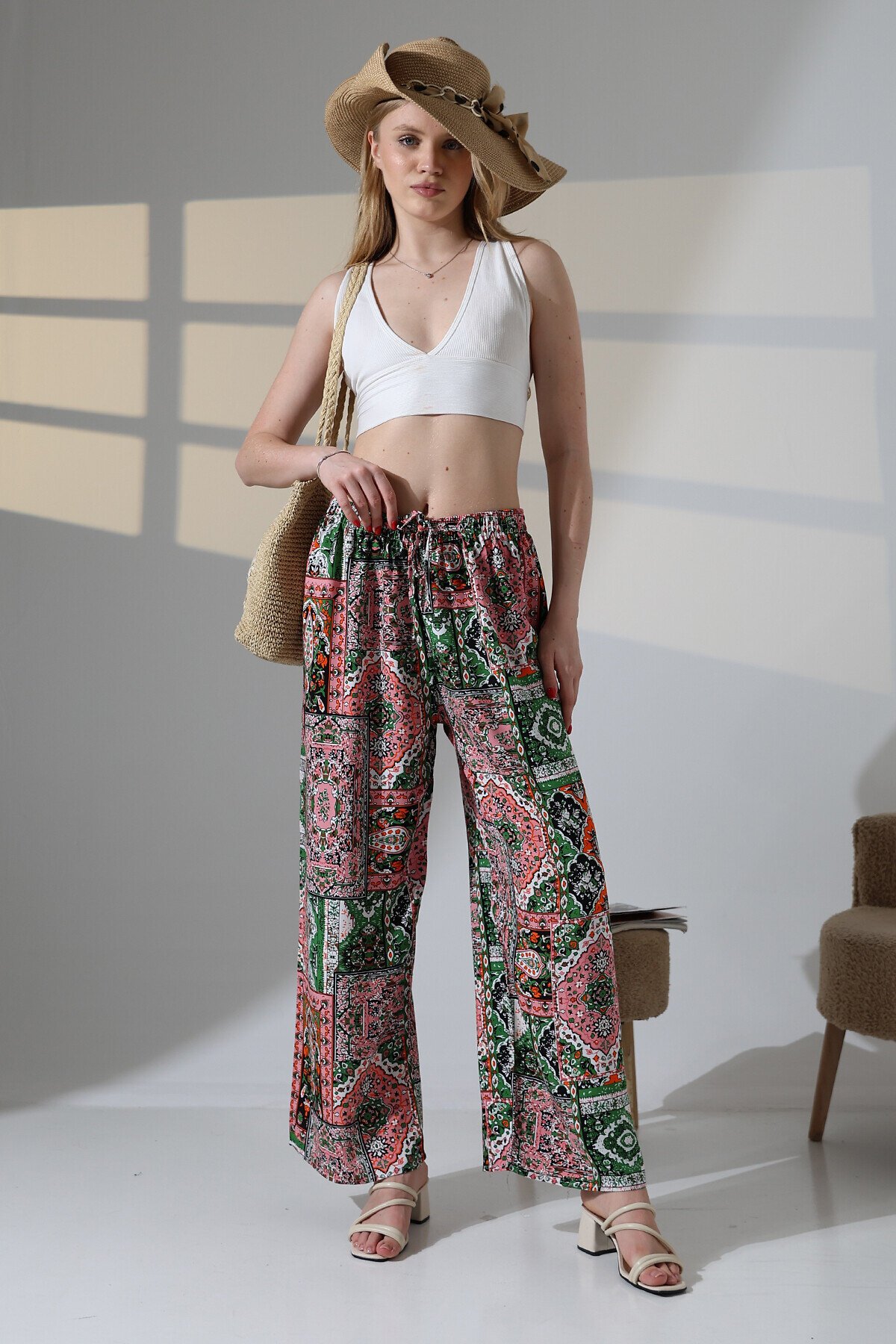 Kadın Zümrüt Viskon Bol Paça Desenli Pantalon