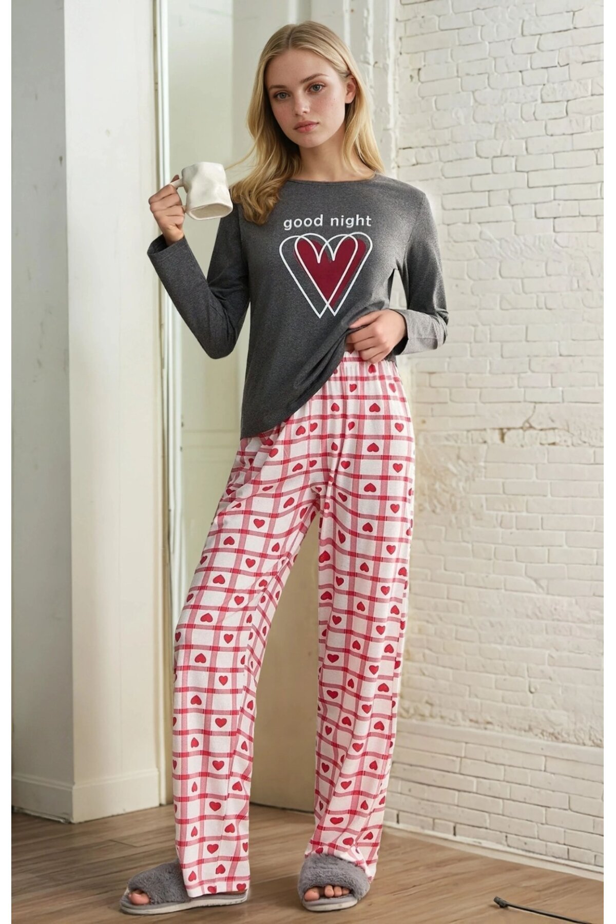 Kalp Baskılı Uzun Kollu Pijama Takım