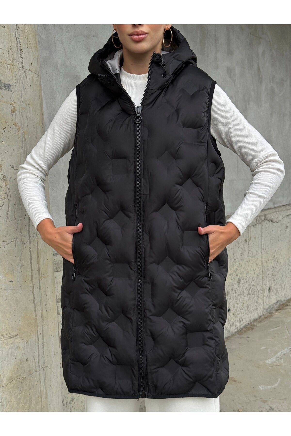 Kapşonlu Cepli Uzun Şişme Yelek