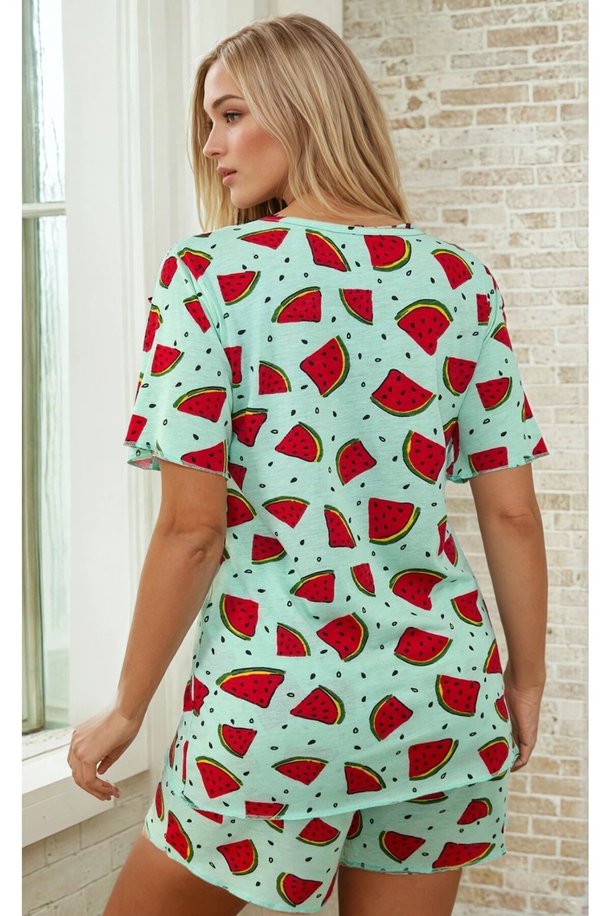 Karpuz Desenli Kısa Kollu Şortlu Kadın Pijama Takımı