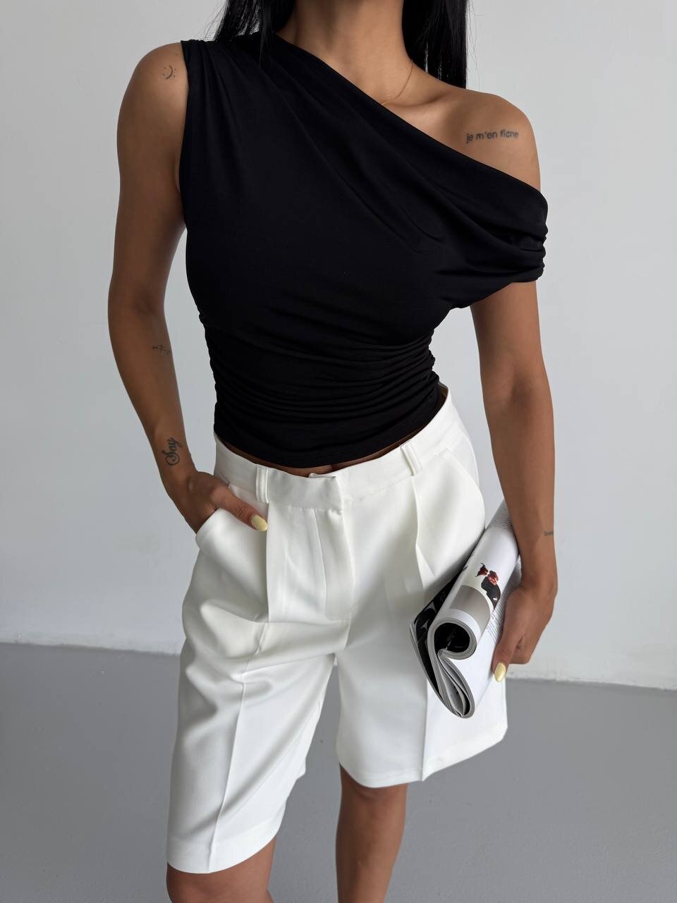 Omuz Detay Siyah Sandy Bluz