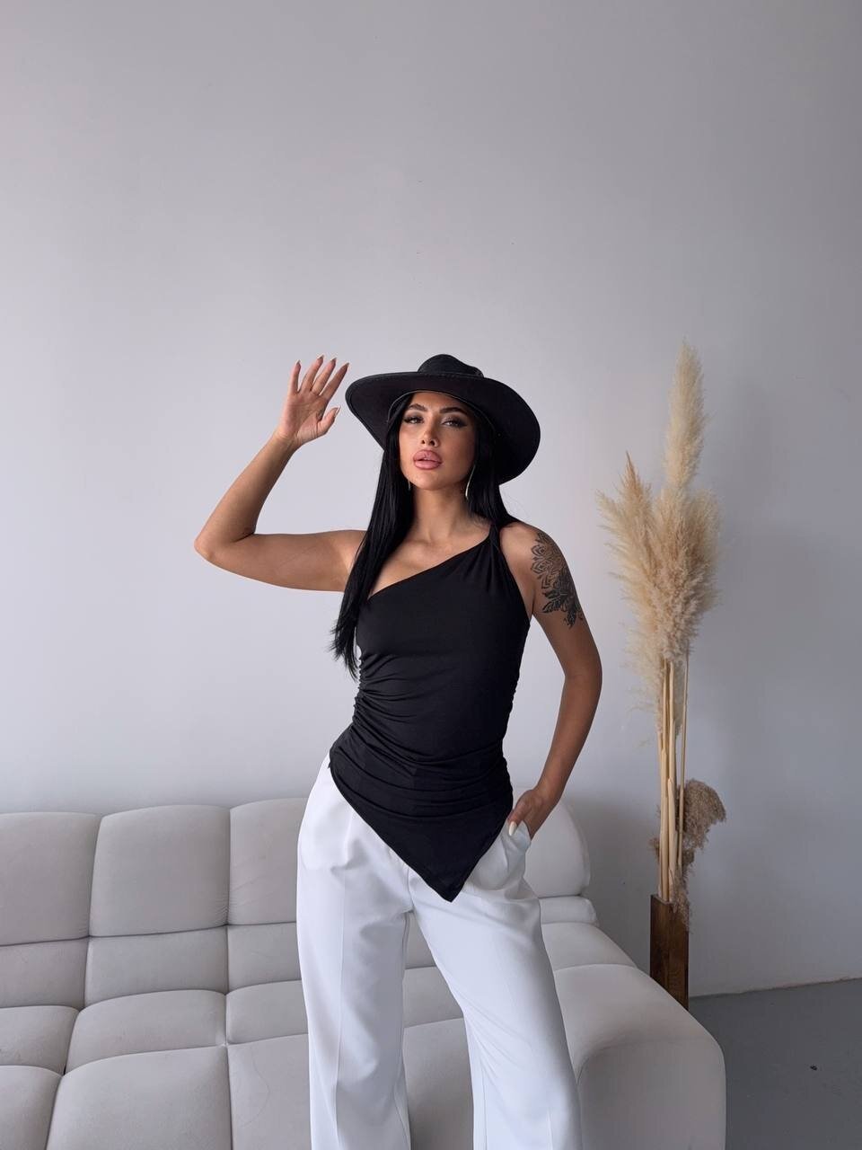 Omuz Detay Tasarım Bluz Siyah