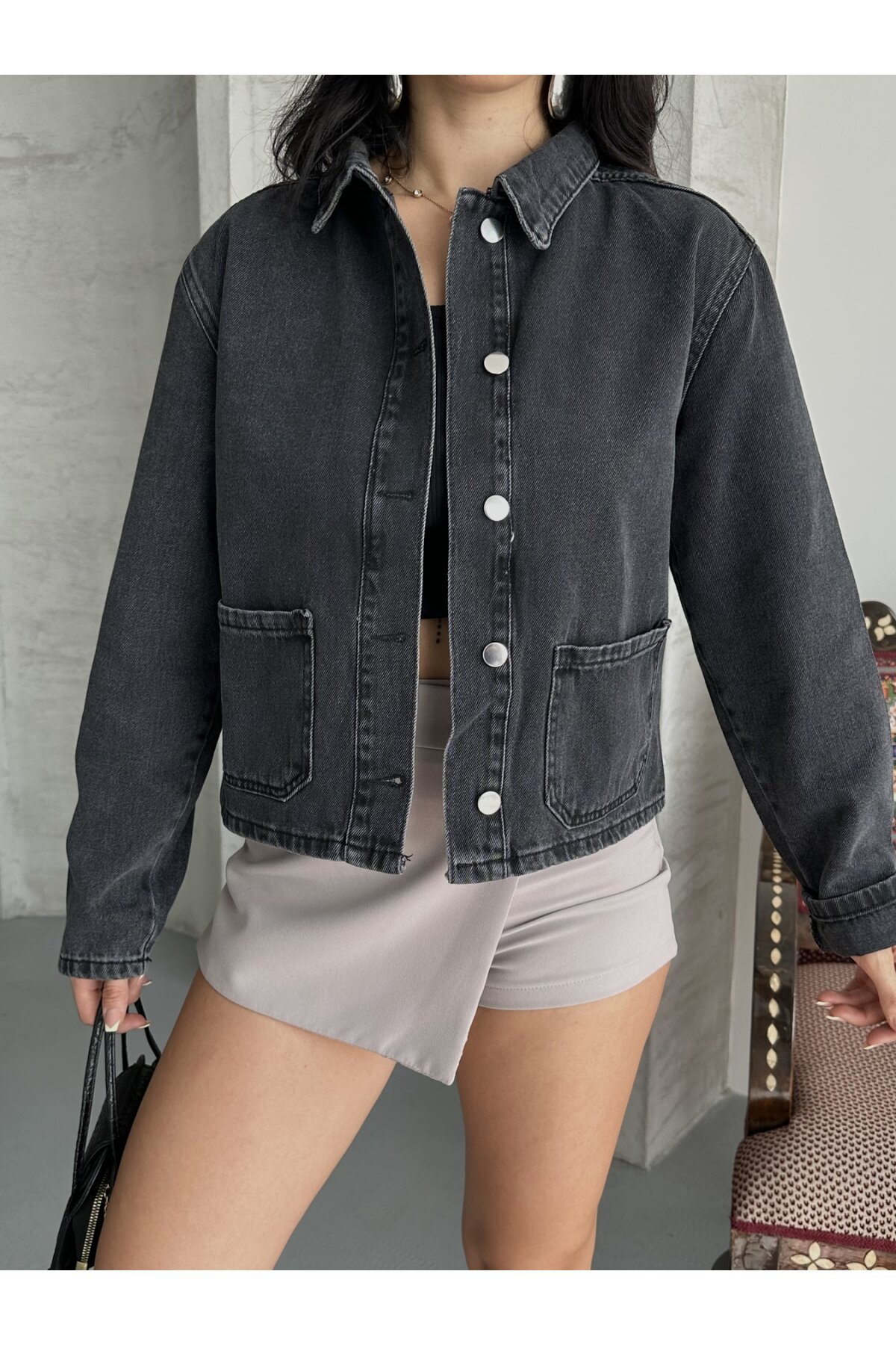 Önü Düğmeli Çift Cep Kot Ceket