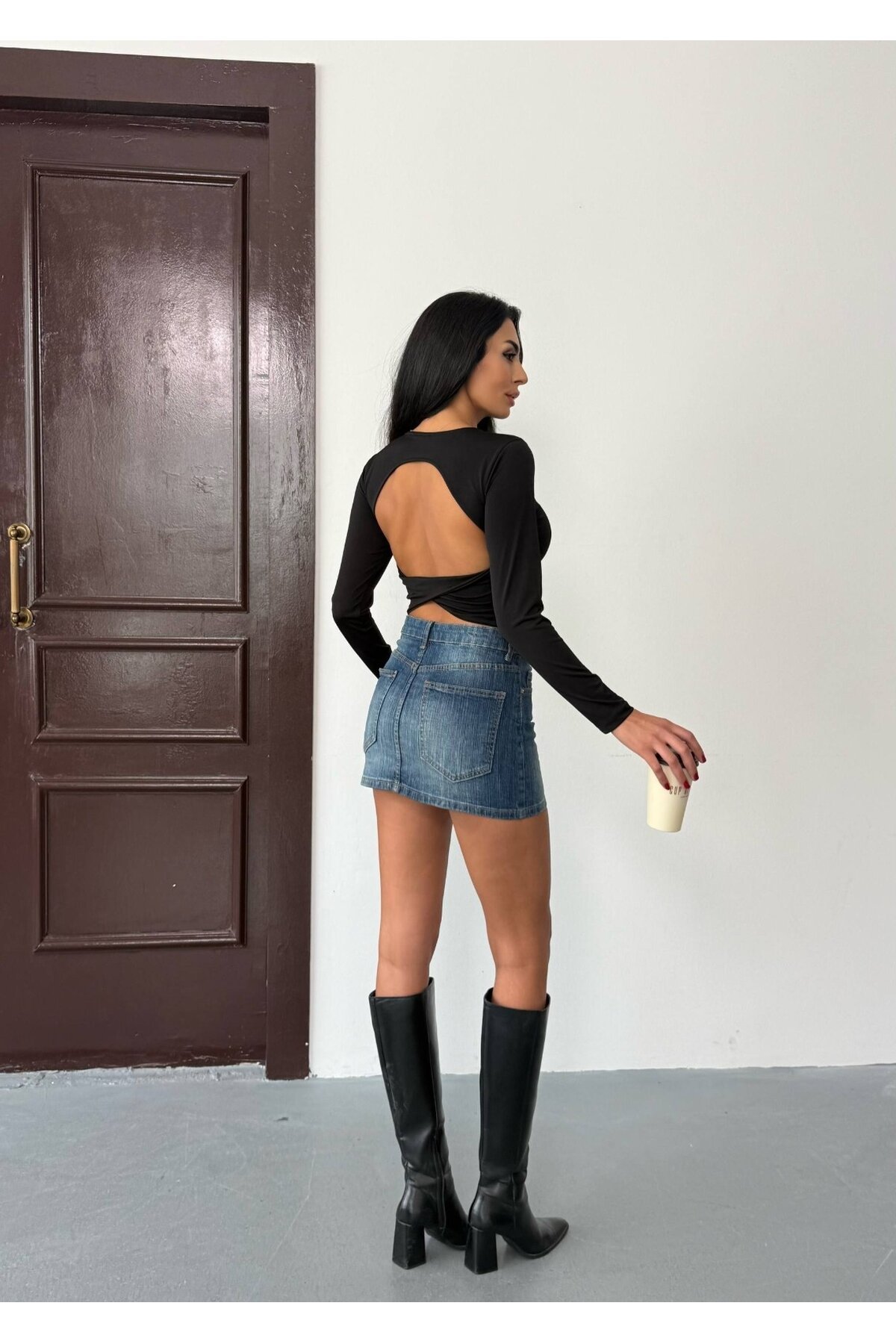 Sandy Kumaş Sırt Detay Bluz