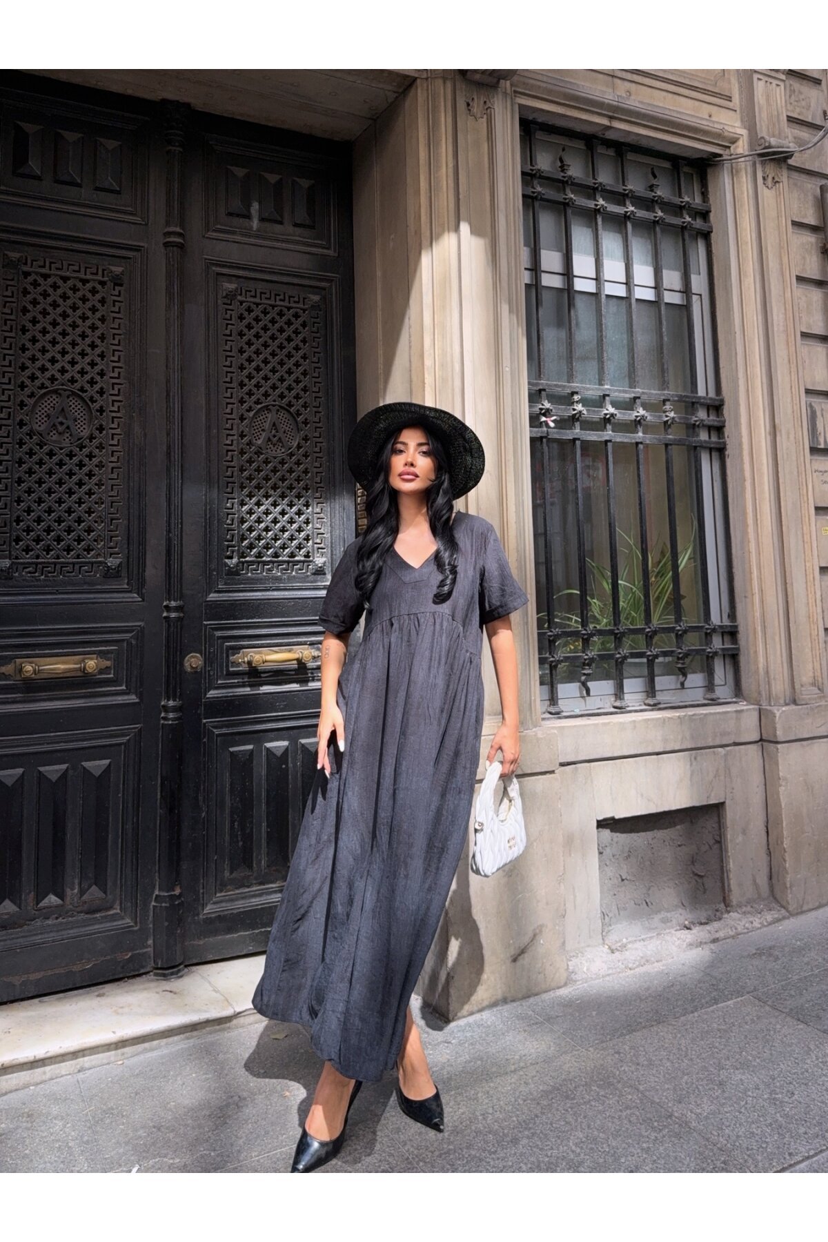 V Yaka Double Kol Siyah Salaş Elbise