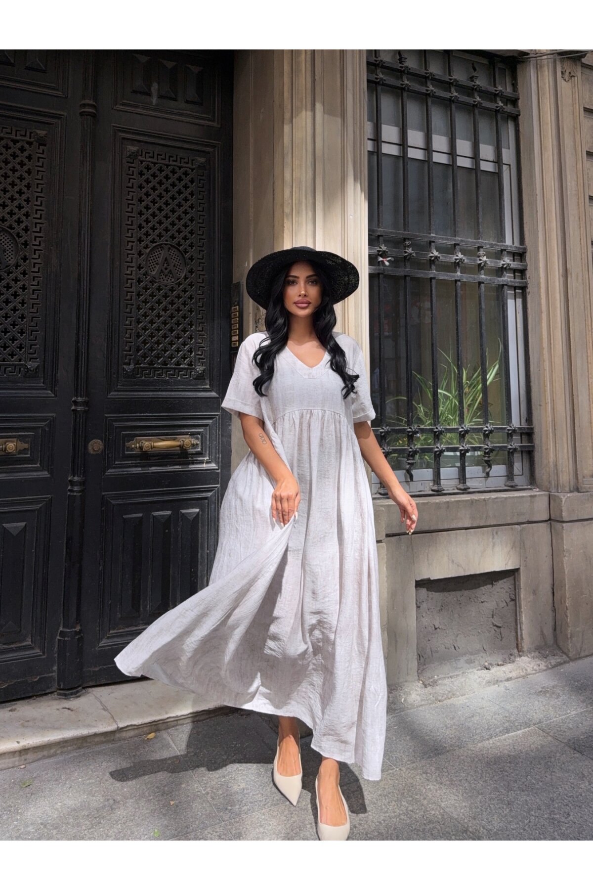 V Yaka Double Kol Siyah Salaş Elbise Ekru