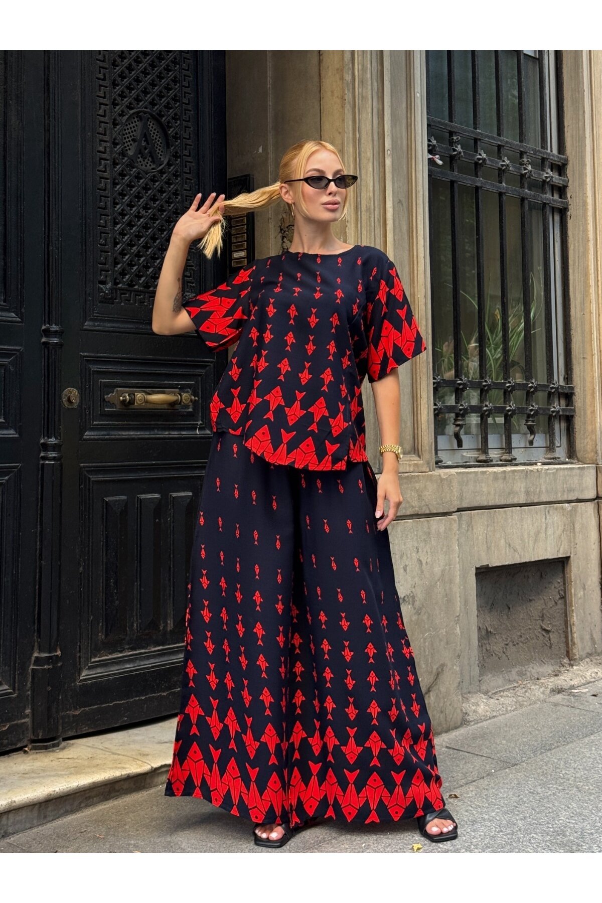 Viskon Kumaş Desenli Bol Paça Alt Üst Takım