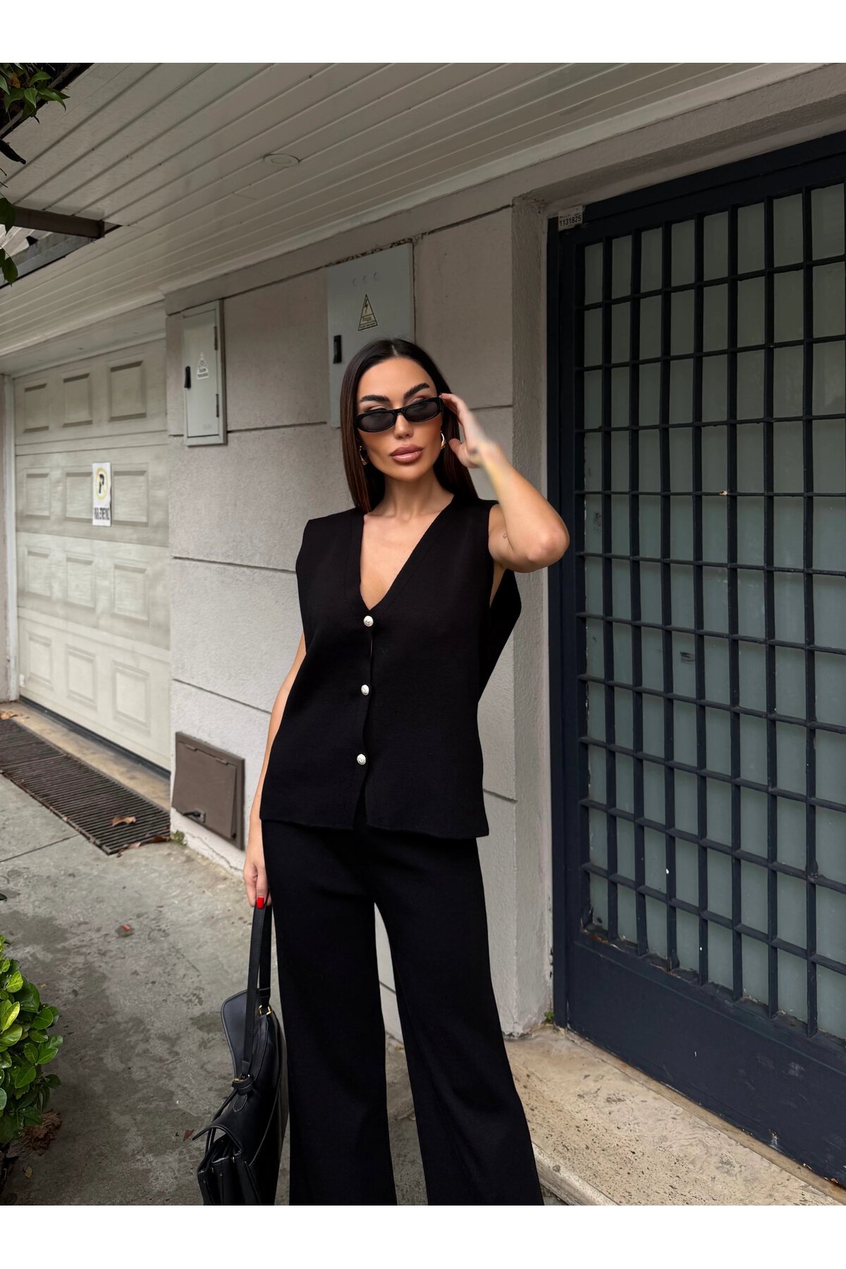 Çelik Yelek ve Palazzo Pantolon İkili Takım