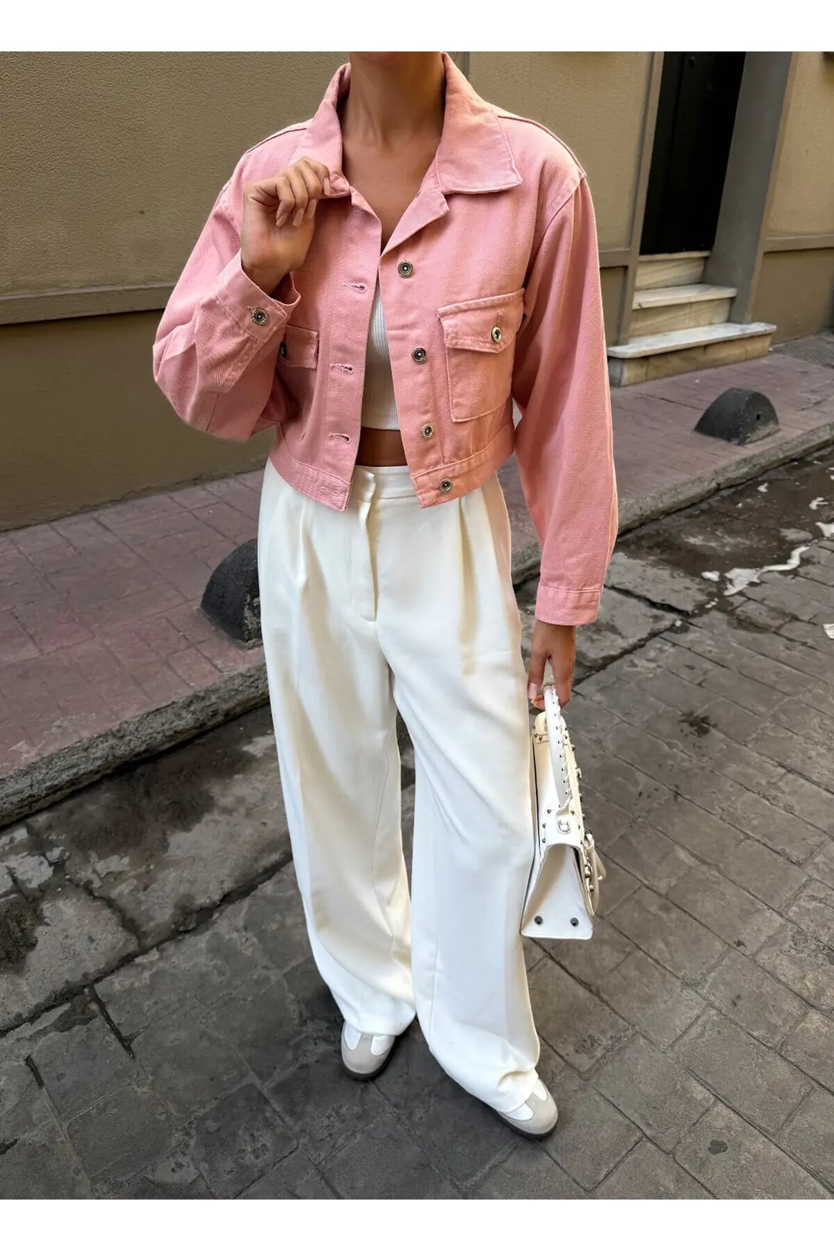 Çift Cep Denim Crop Ceket