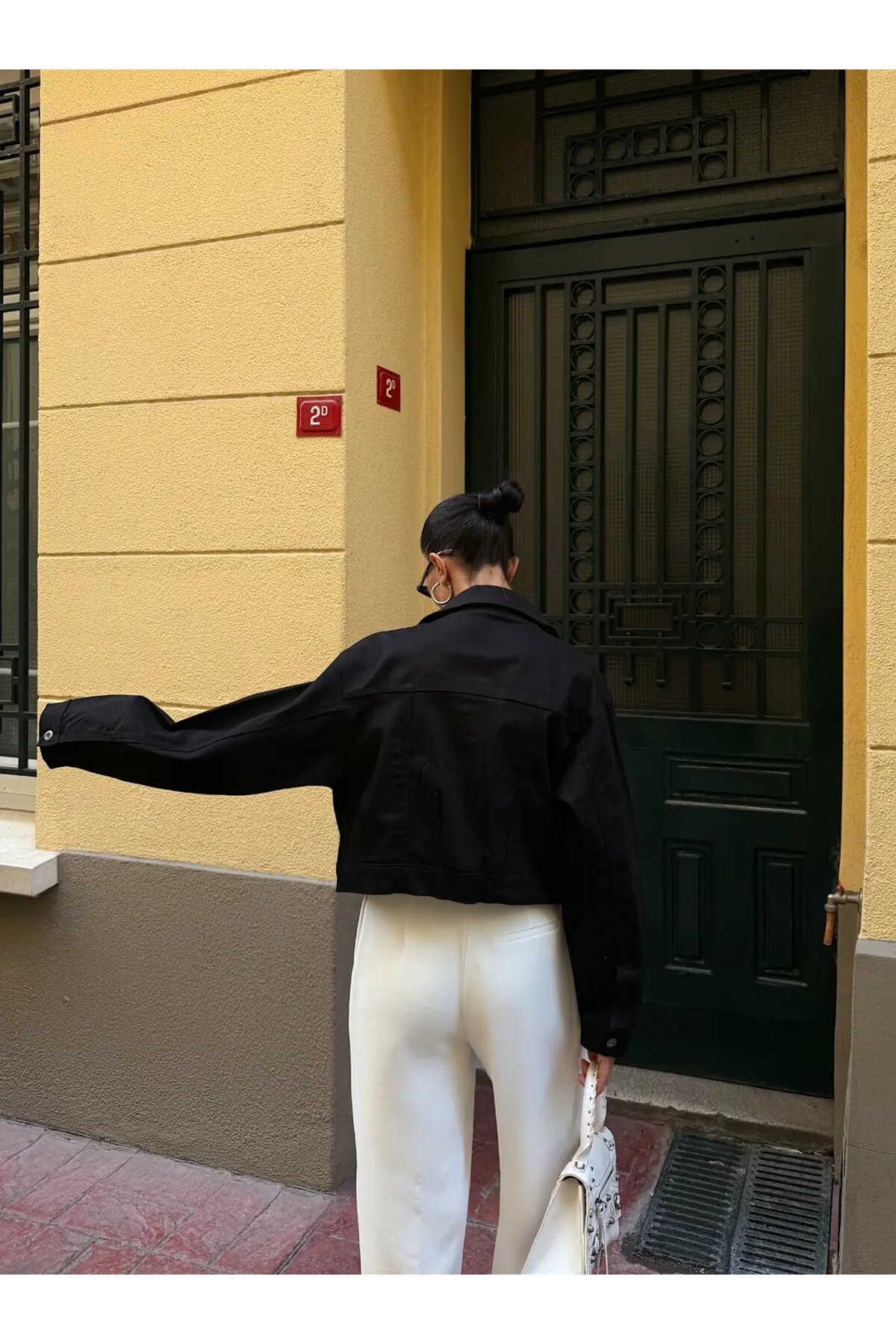 Çift Cep Denim Crop Ceket