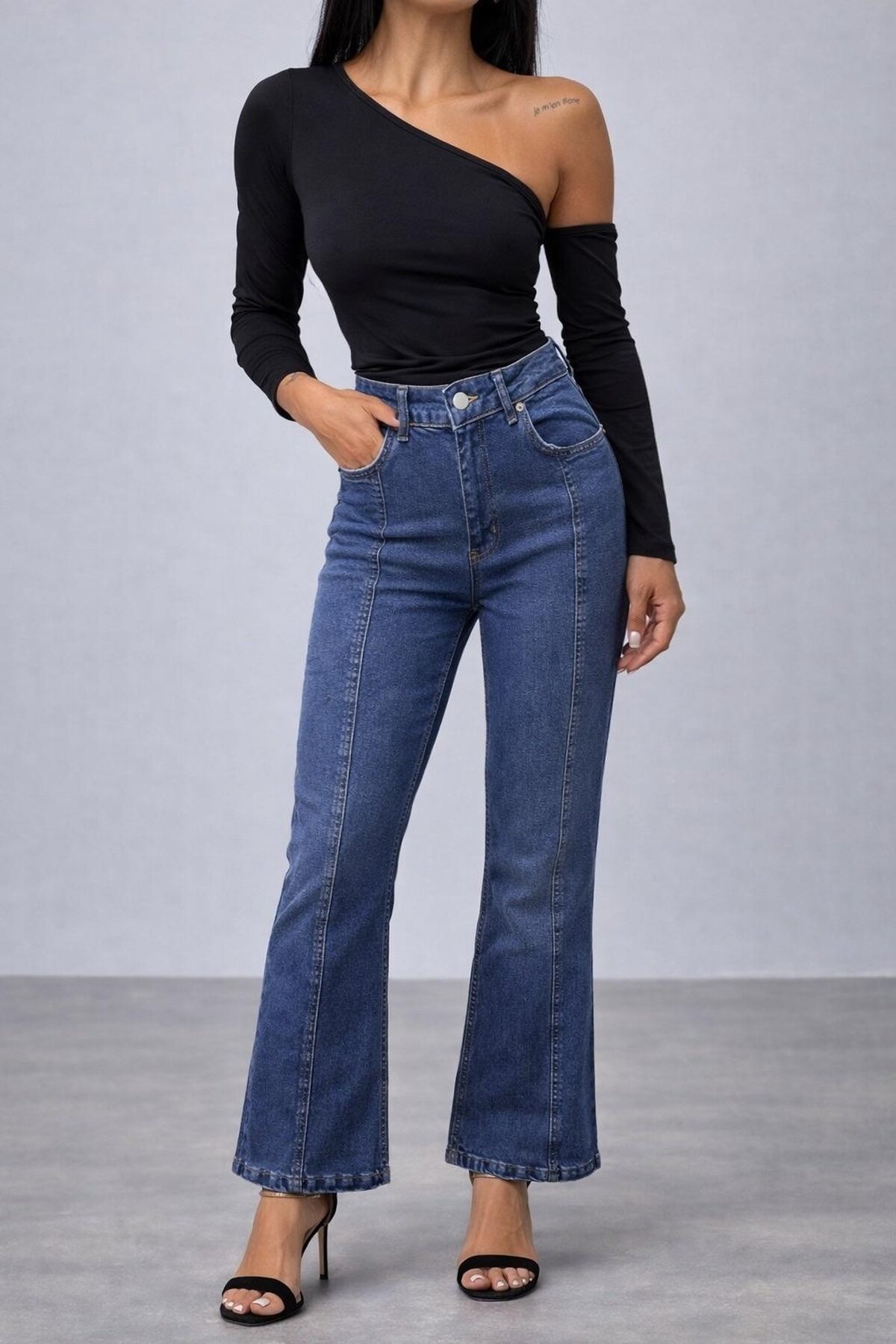 Dikişli Esnek Lacivert Jean