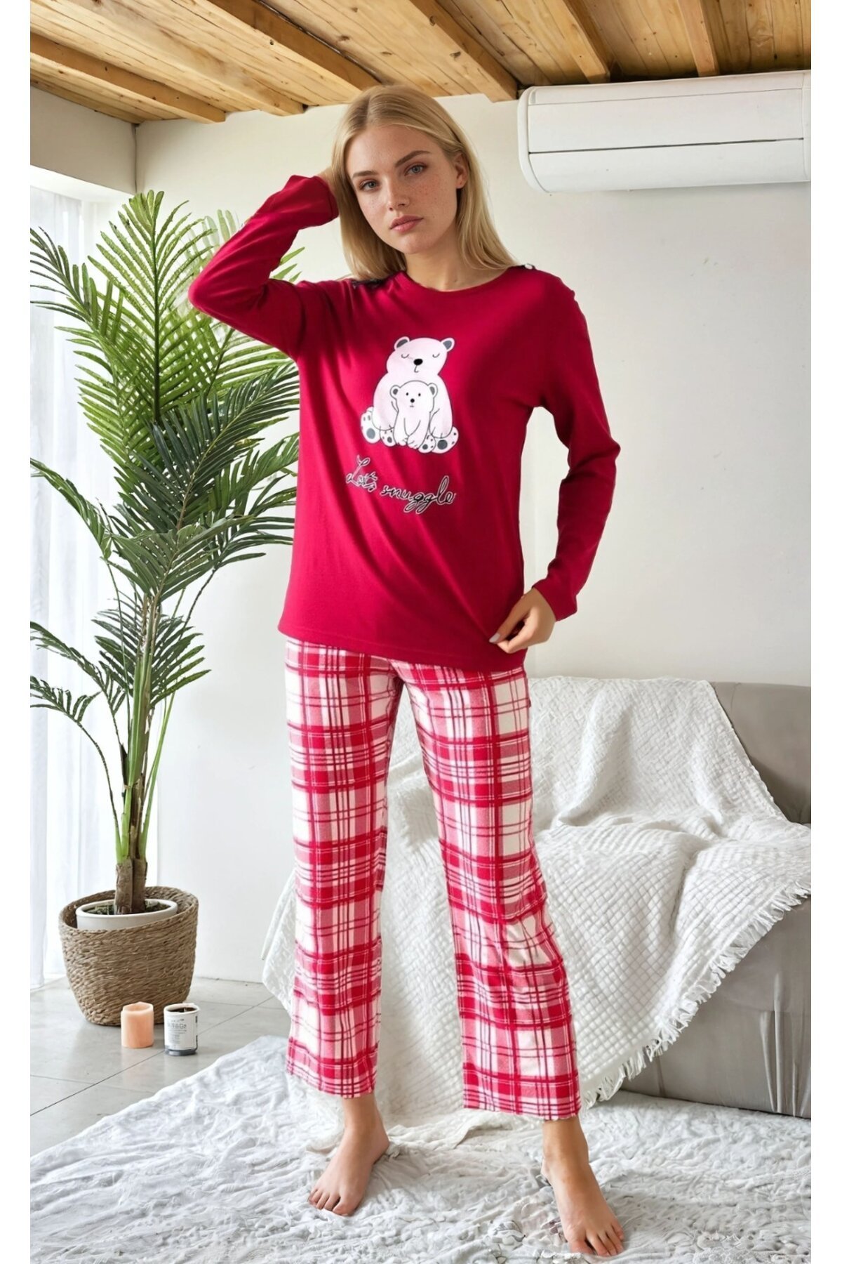 Ekose Ayıcık Baskılı Kırmızı Pijama Takımı