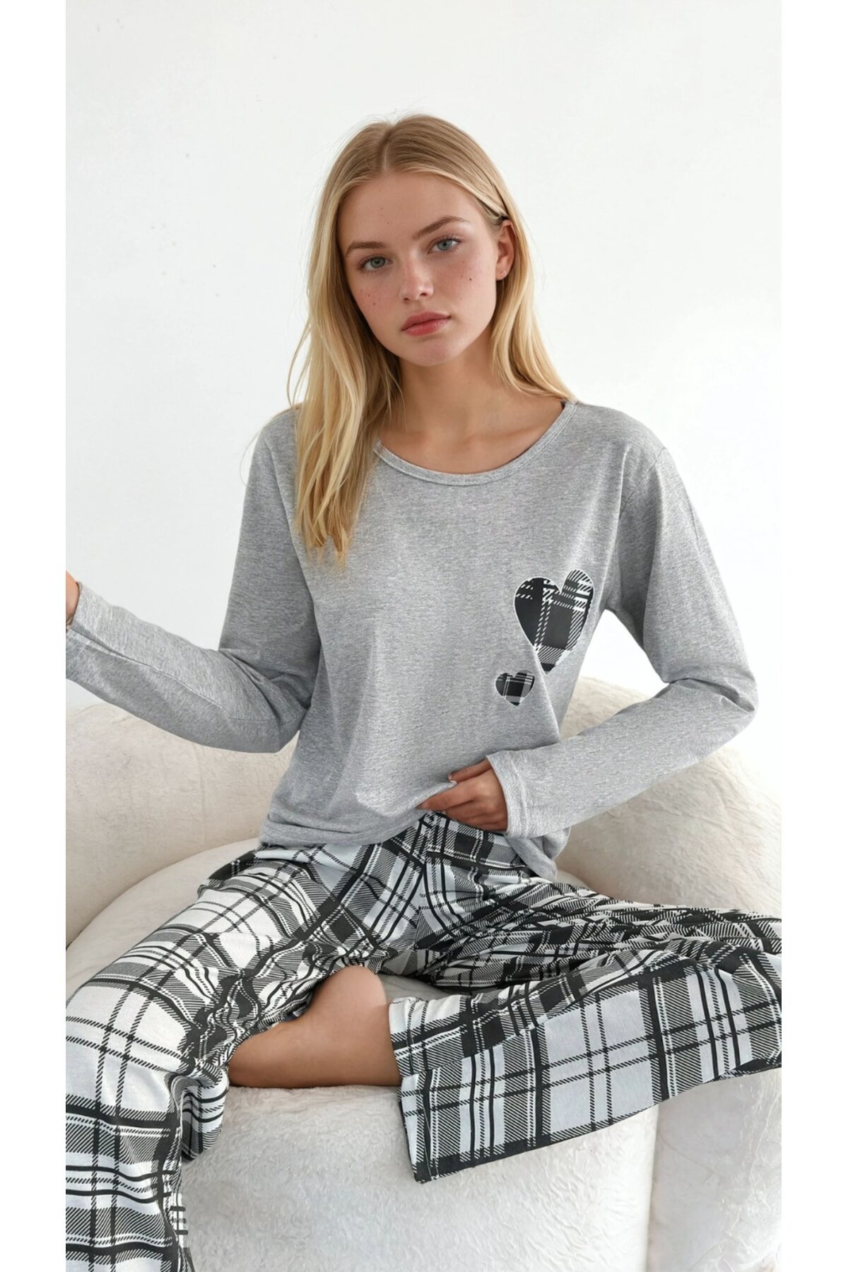 Ekose Desen Kalp Detay Uzun Kol Pijama Takımı