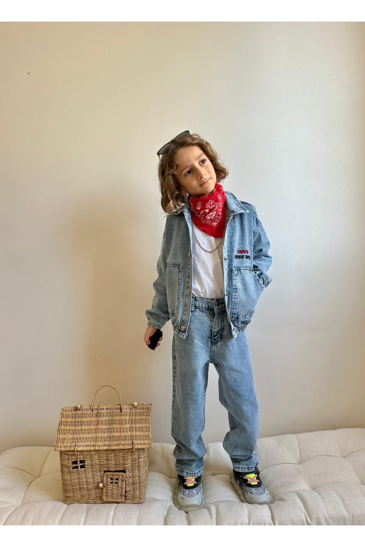 Erkek Çocuk Pantalon Ceket Kot Takım T-Shirt Dahil 3lü Set