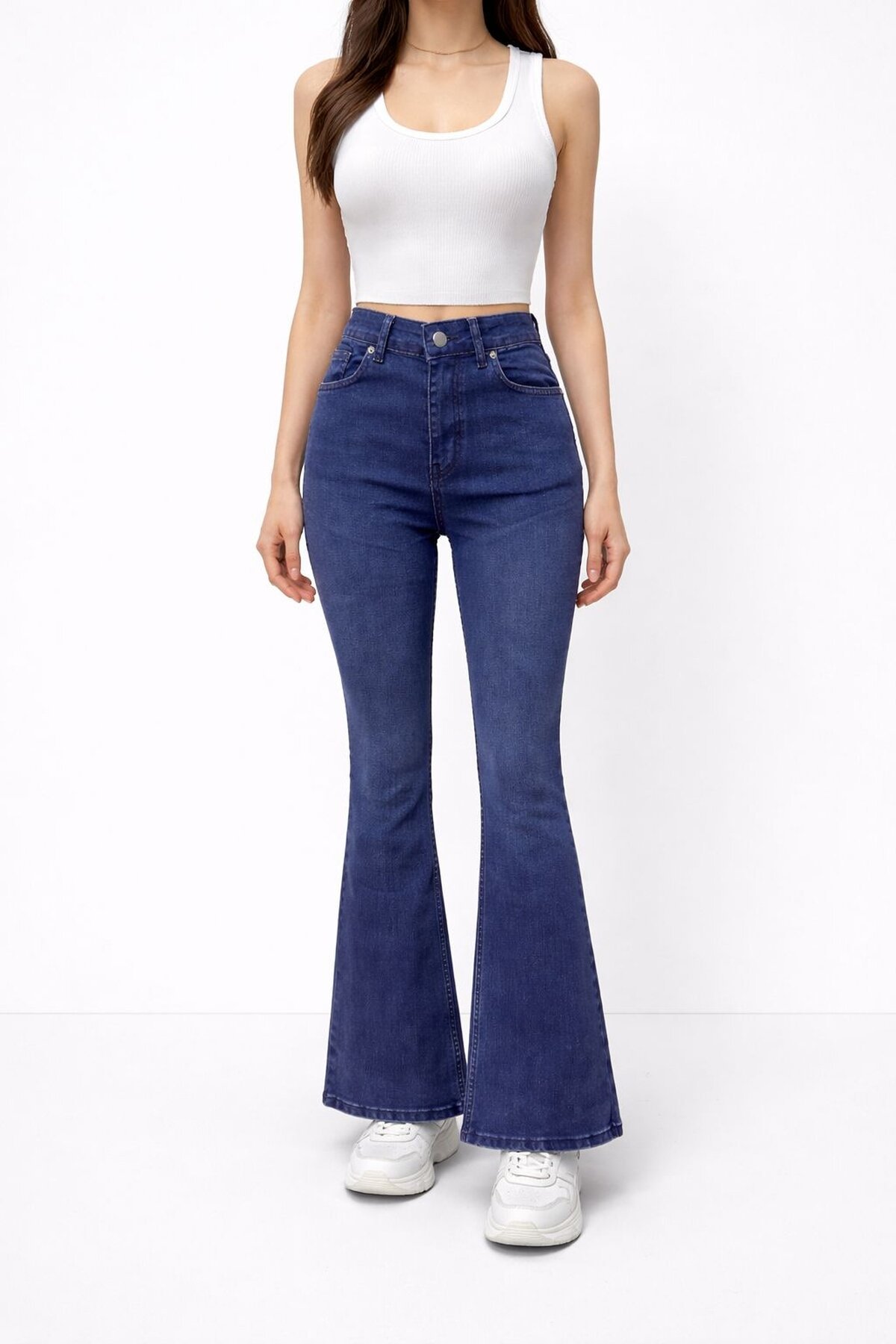 Esnek Taşlanmış Lacivert İspanyol Paça Jean