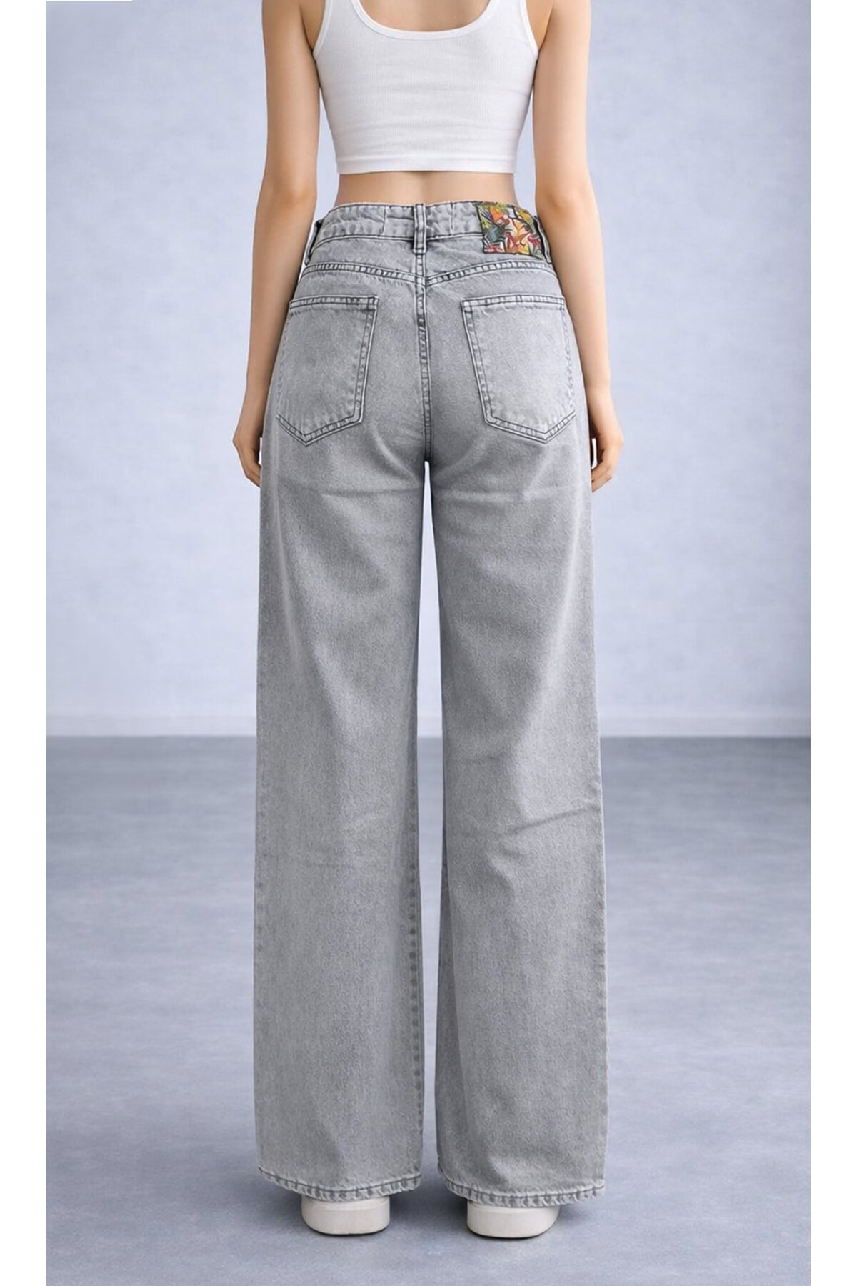 Gri Geniş Paça Jean