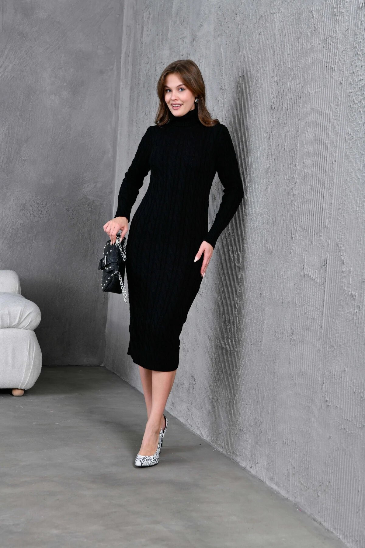 Kadın Balıkçı Yaka Örgü Detay Kışlık Triko Elbise