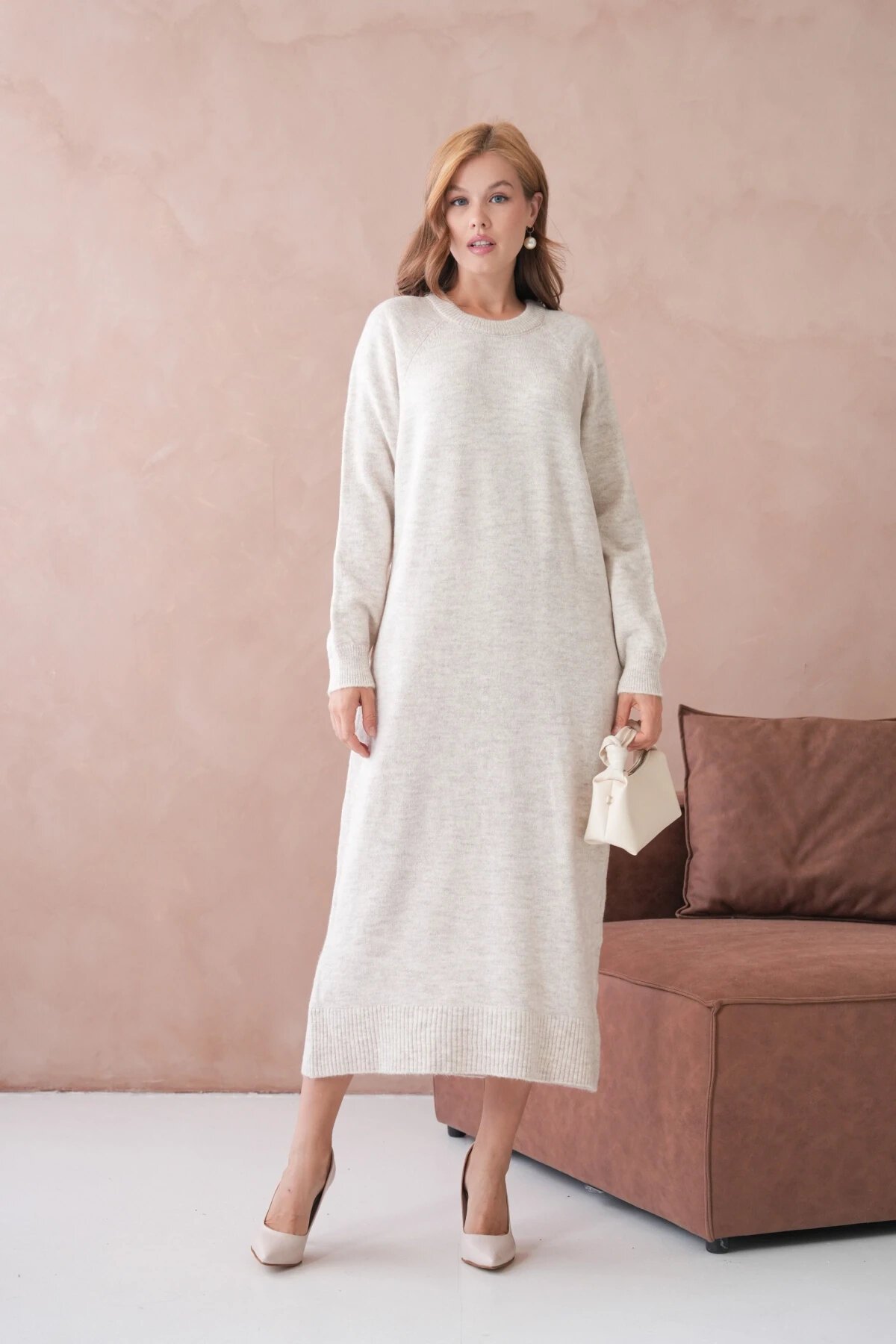 Kadın Bisiklet Yaka Yumuşak Dokulu Maksi Boy Şardonlu Oversize Triko Elbise