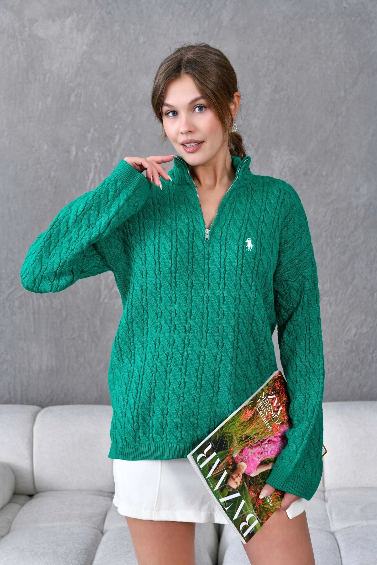 Kadın Dik Yaka Fermuar Detay Saç Örgü Triko Kazak