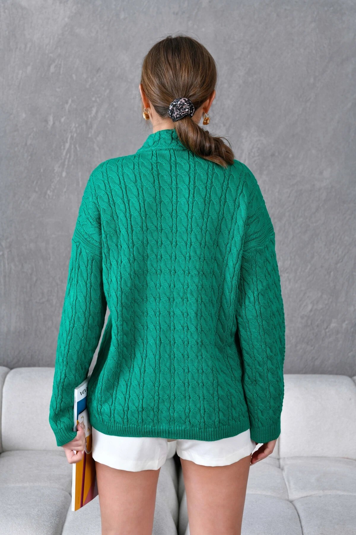 Kadın Dik Yaka Fermuar Detay Saç Örgü Triko Kazak