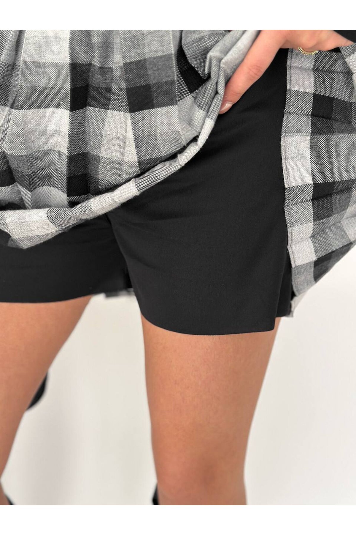 Kadın Ekose Desen Kemerli Yüksel Bel Şort Astarlı Mini Etek