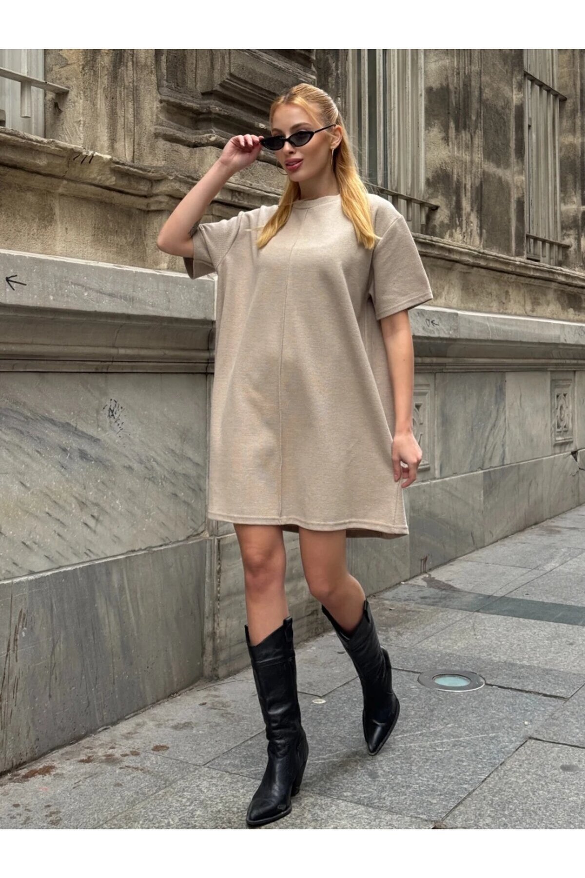 Kadın Rahat Kesim Soft Kısa Elbise Bej