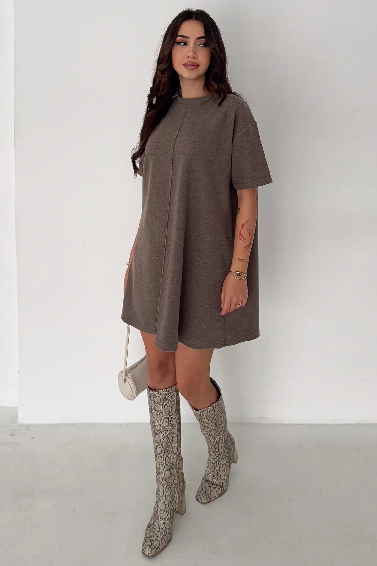 Kadın Rahat Kesim Soft Kısa Elbise Kahve