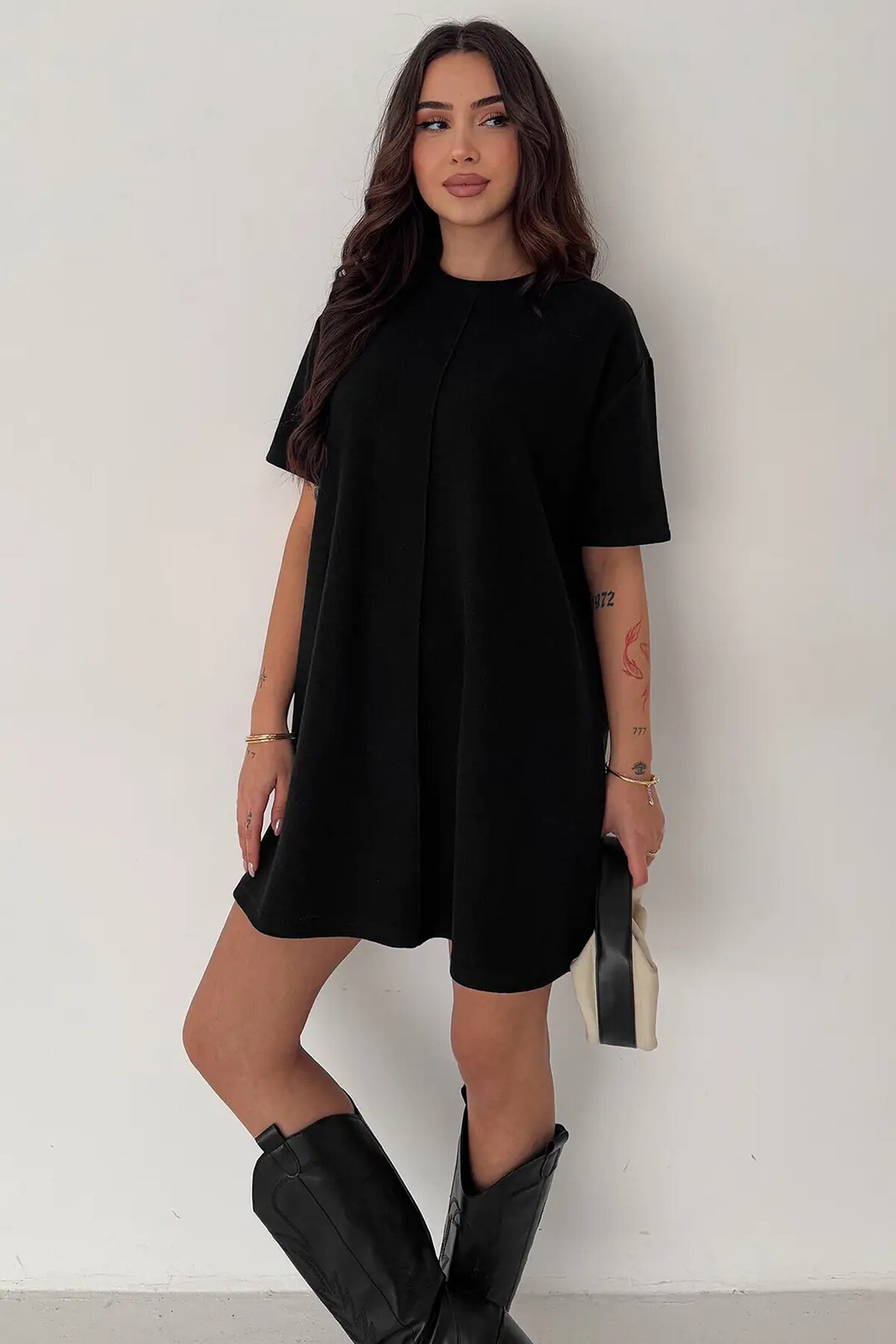 Kadın Rahat Kesim Soft Kısa Elbise Siyah