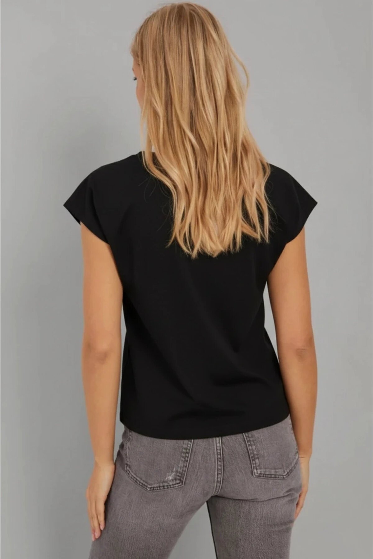 Kadın Siyah V Yaka Bluz